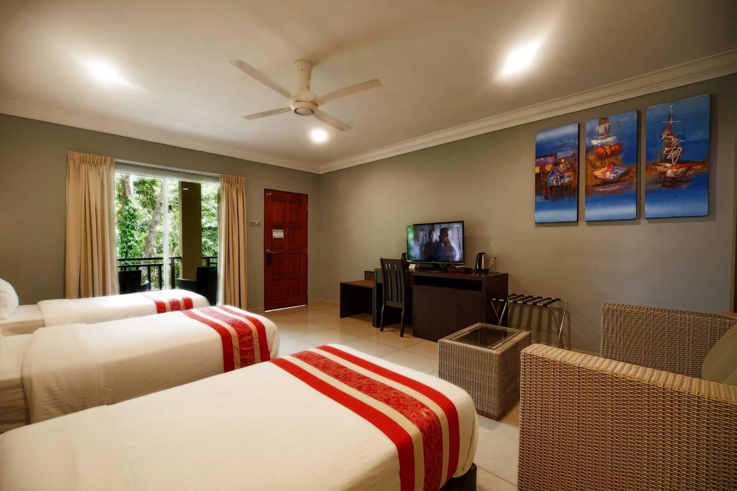 Bed in Tioman Dive Resort