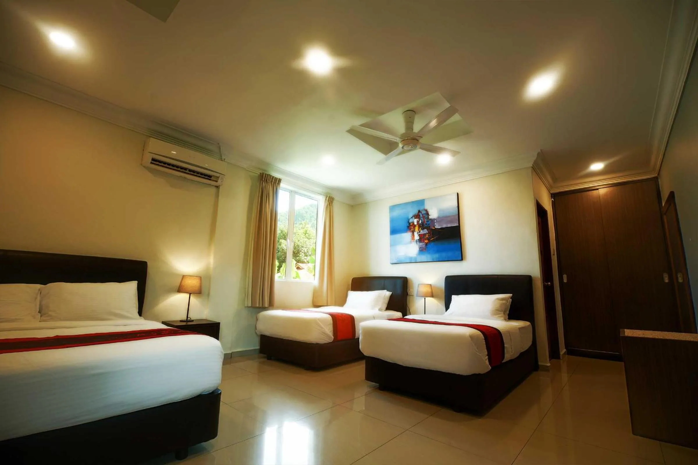 Bed in Tioman Dive Resort