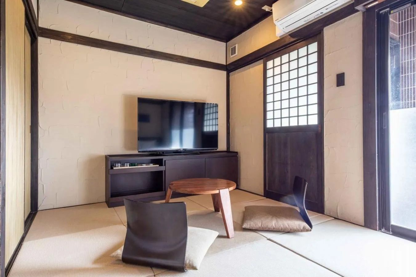 TV and multimedia in Beppu Nagomitsuki