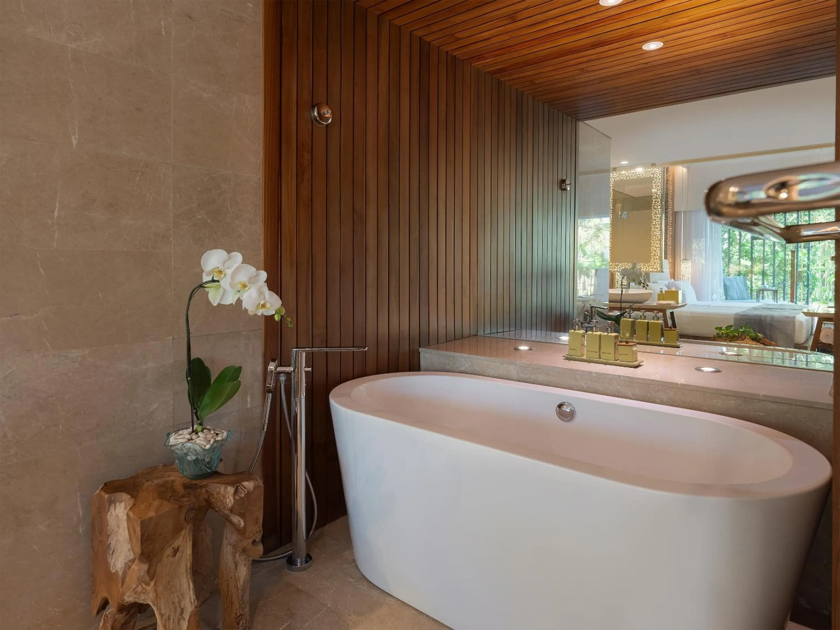 Bathroom in Maya Sanur Resort & Spa