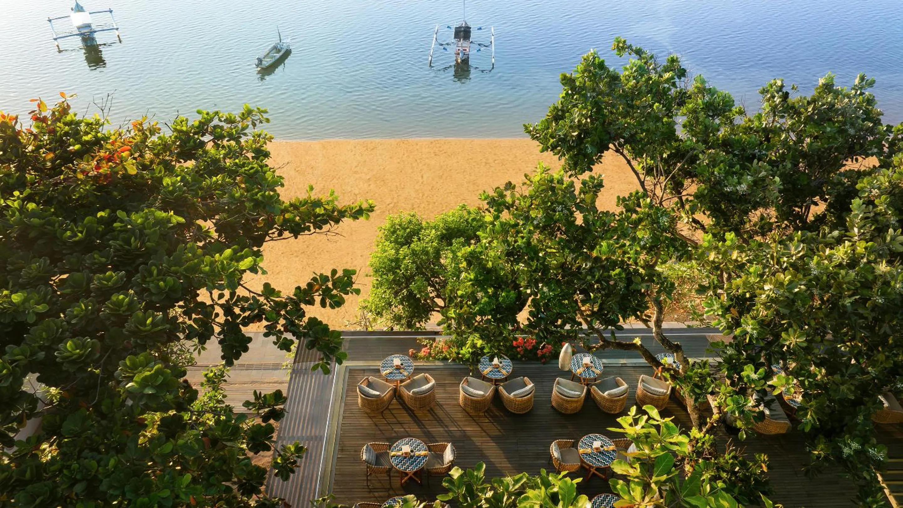 Lounge or bar in Maya Sanur Resort & Spa