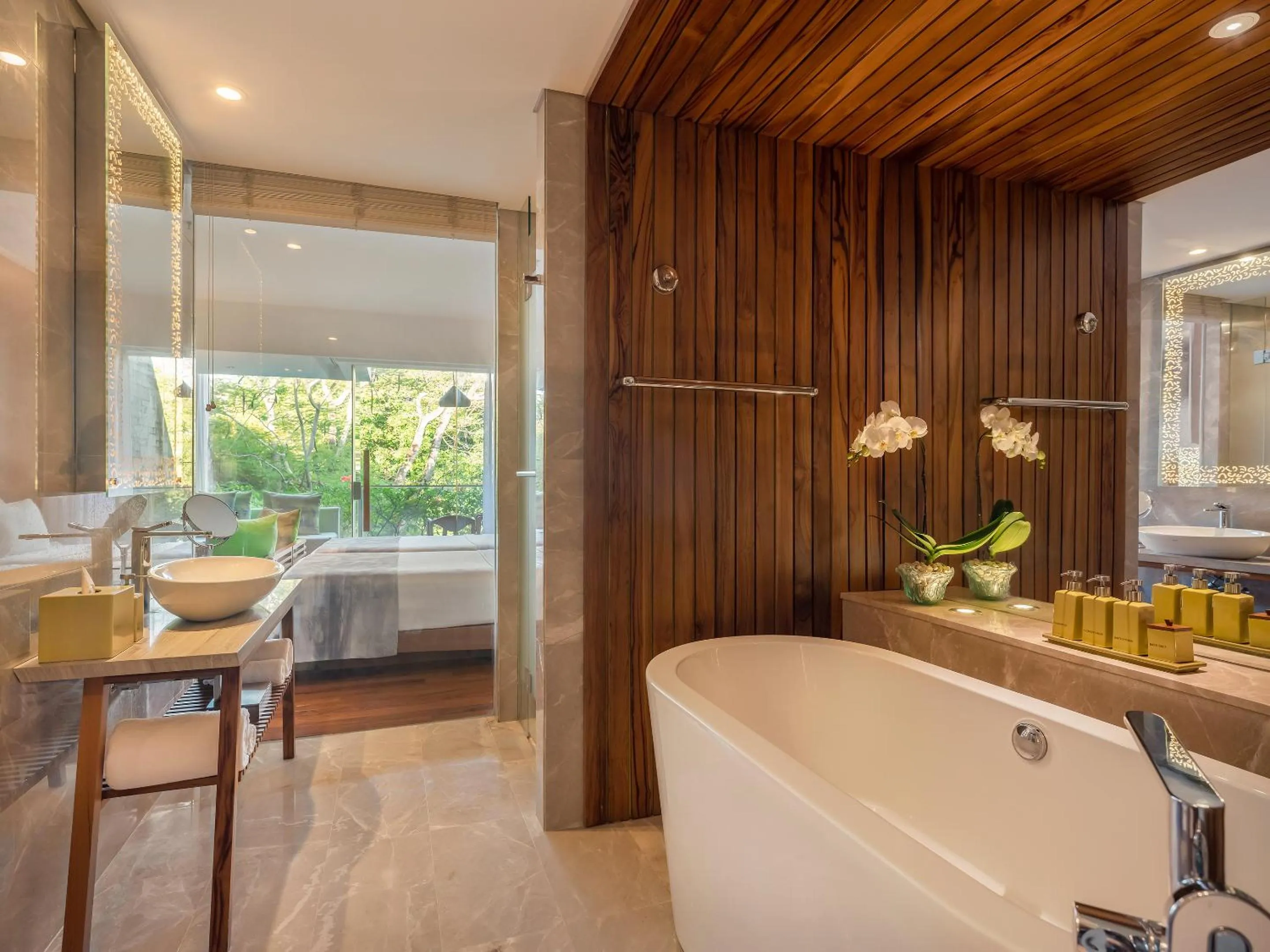 Bathroom in Maya Sanur Resort & Spa