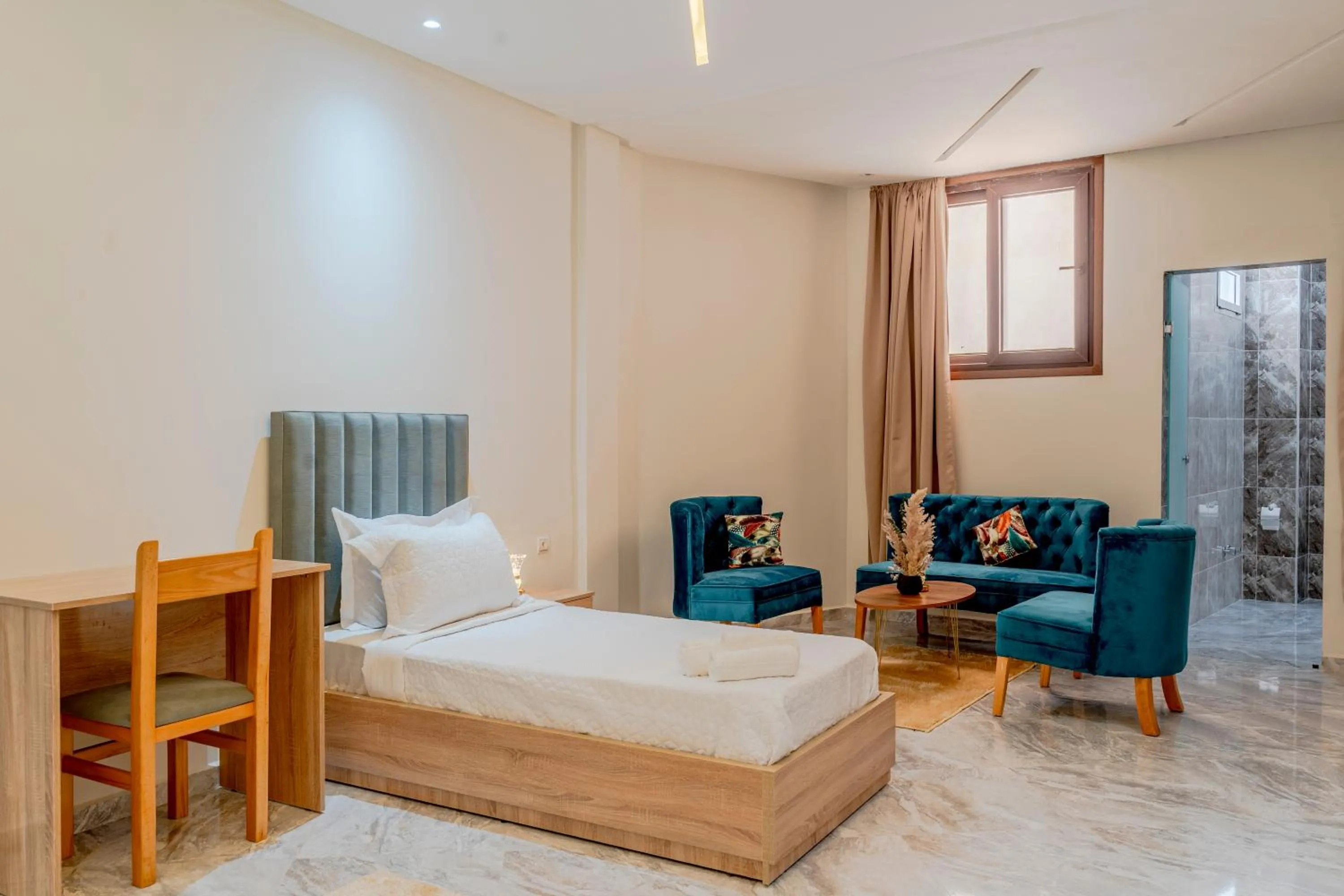 Blue Vista Hotel