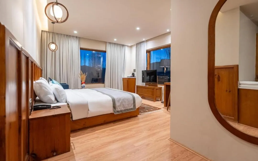 Bed in Hotel Ladakh Heights