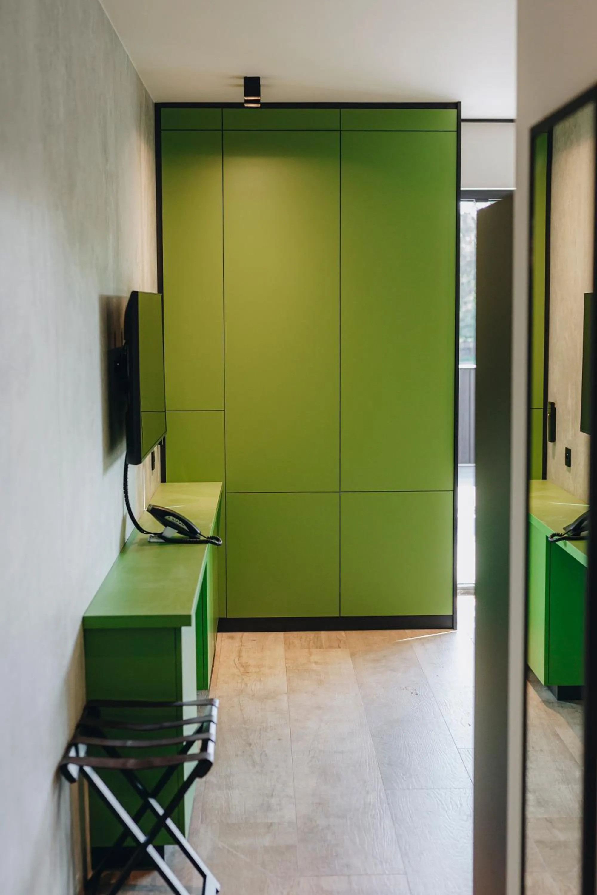 TV and multimedia in CC Nomie Hôtel Restaurant