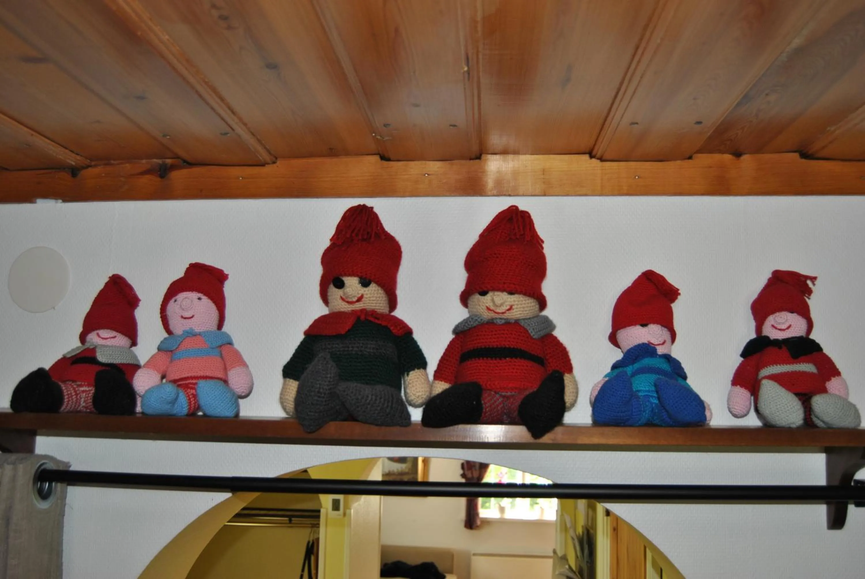 Decorative detail in Orsastuguthyrning-Hansjö