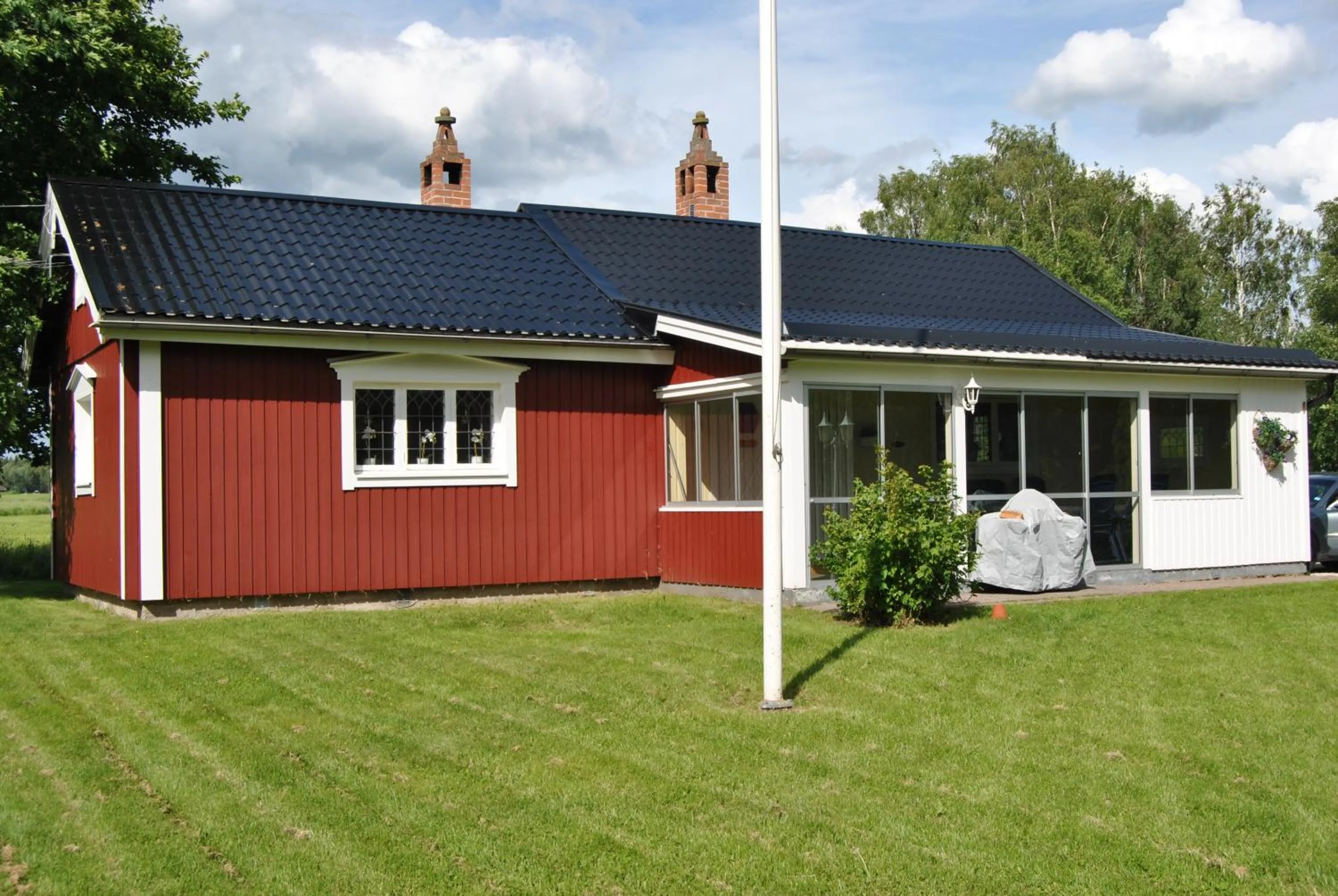 Facade/entrance in Orsastuguthyrning-Hansjö