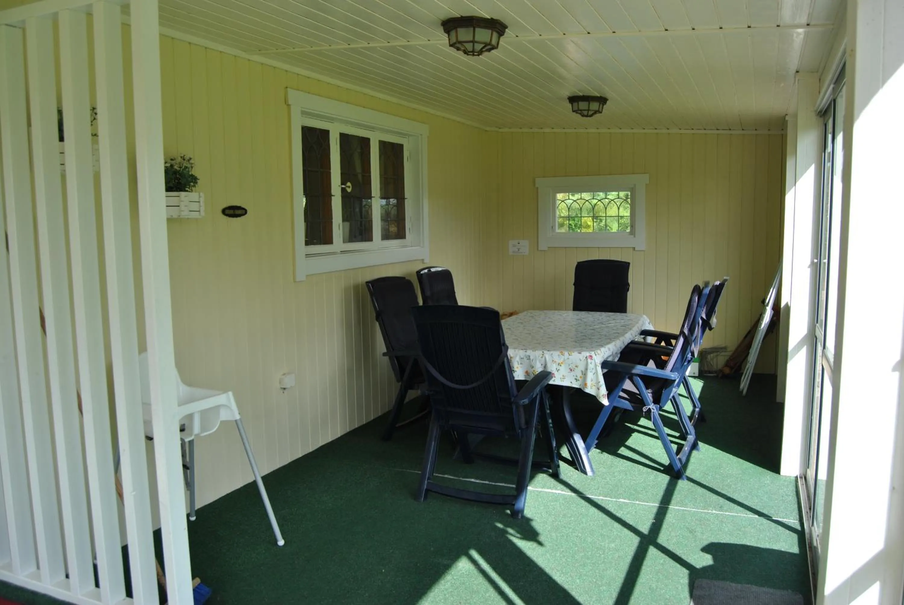 Patio in Orsastuguthyrning-Hansjö