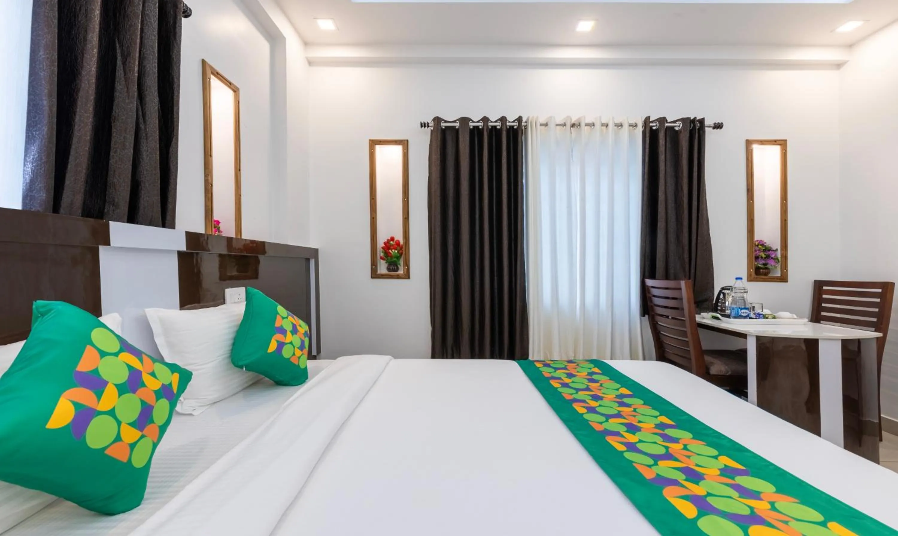Bedroom, Bed in Treebo Premium Cochin Airport, 5 min From Cochin Airport