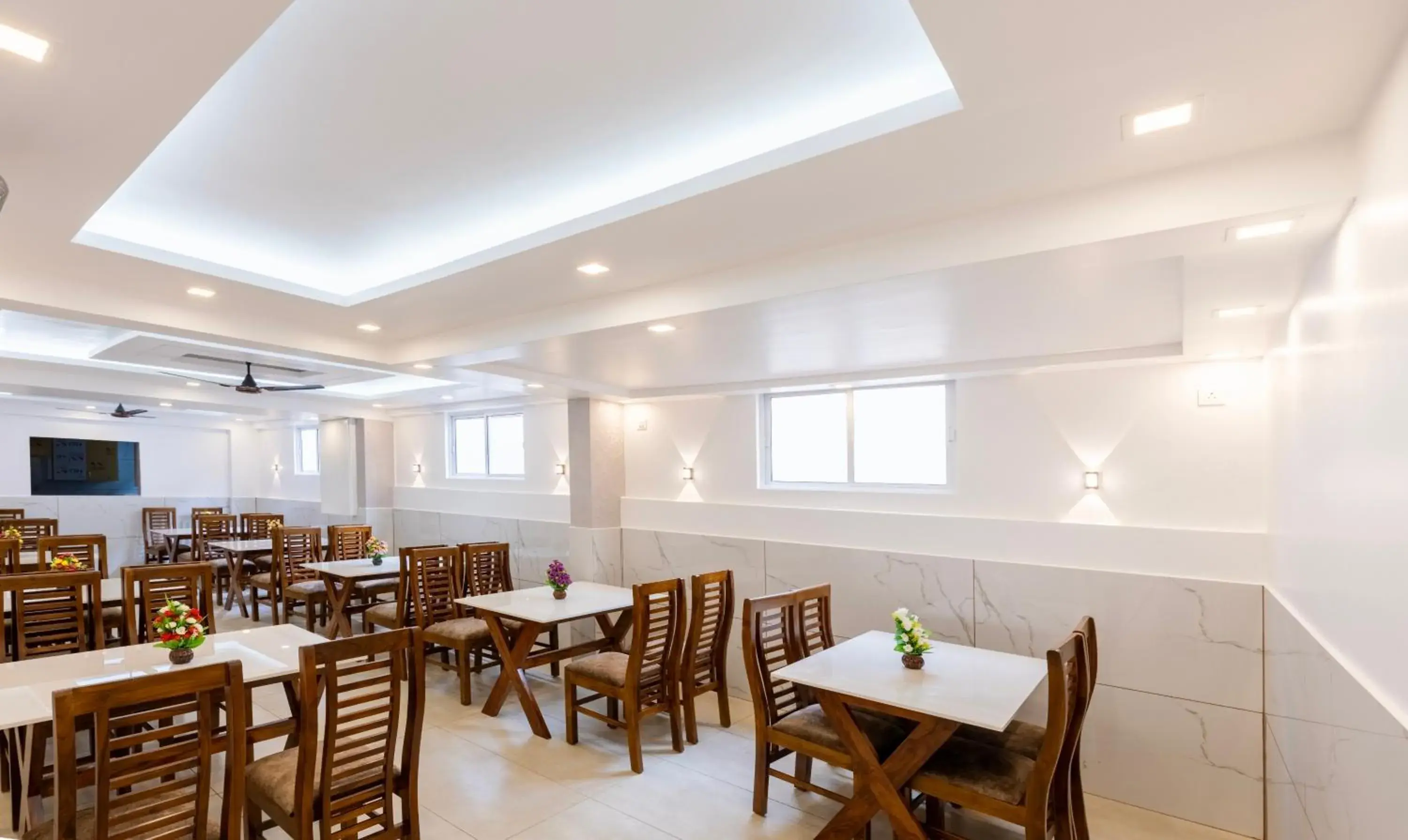 Restaurant/places to eat in Treebo Premium Cochin Airport, 5 min From Cochin Airport Restaurant/places to eat in Treebo Premium Cochin Airport, 5 min From Cochin Airport