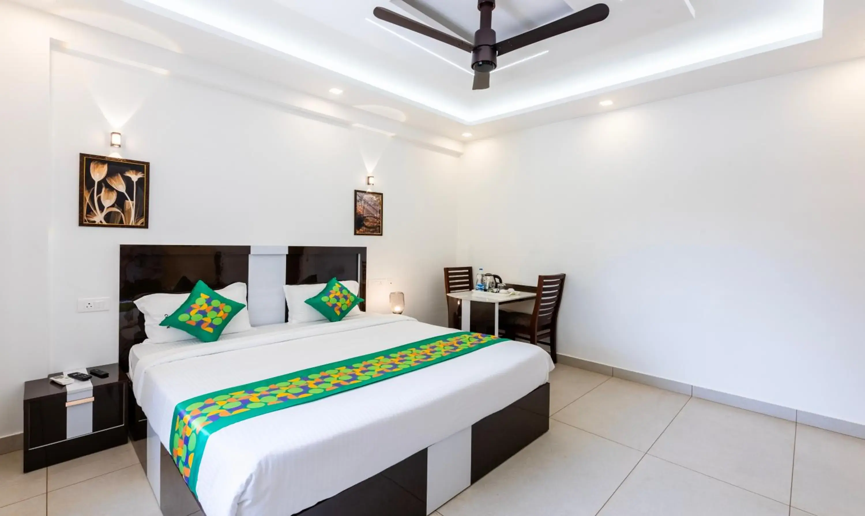 Bedroom, Bed in Treebo Premium Cochin Airport, 5 min From Cochin Airport Bedroom, Bed in Treebo Premium Cochin Airport, 5 min From Cochin Airport