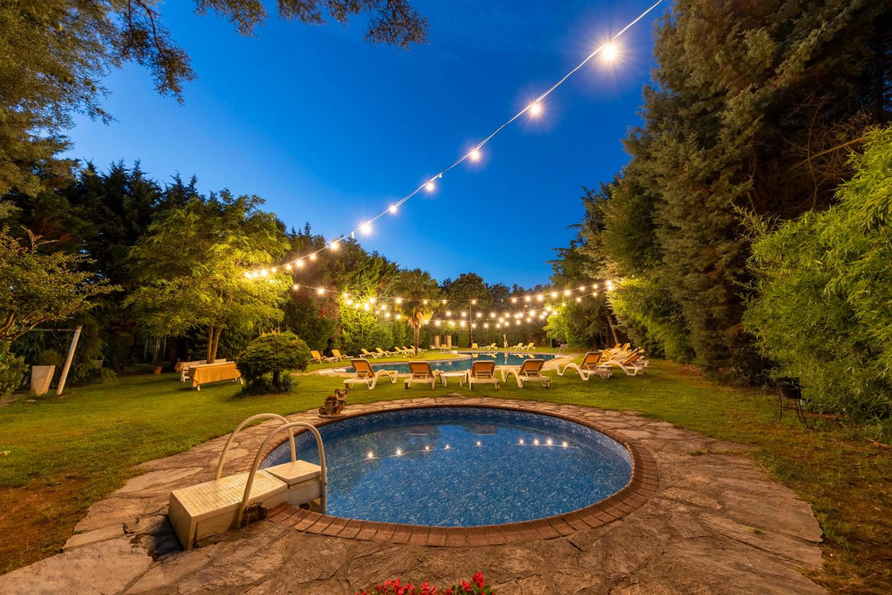 Swimming pool in Elite World Village İstanbul Polonezköy