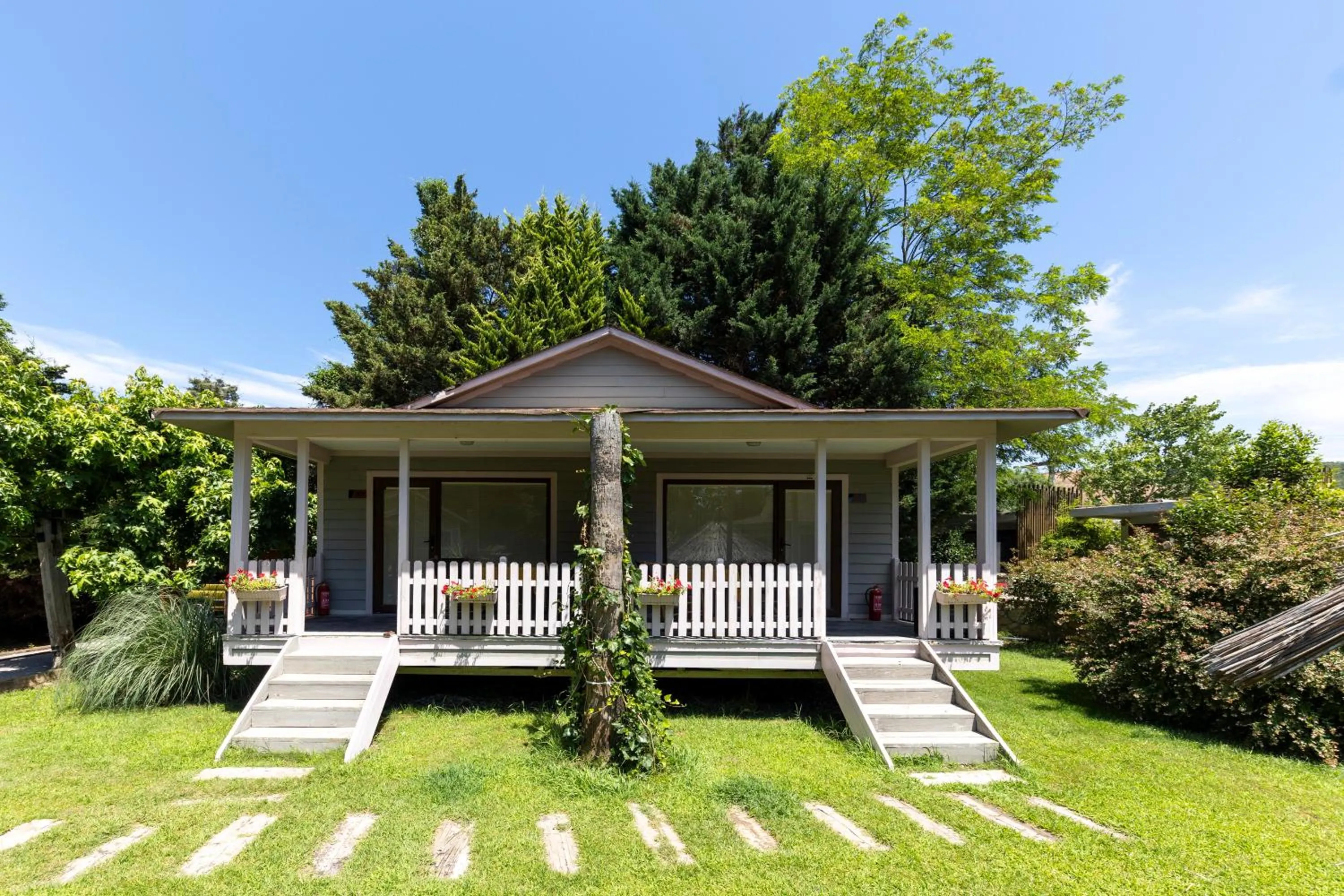 Garden in Elite World Village İstanbul Polonezköy