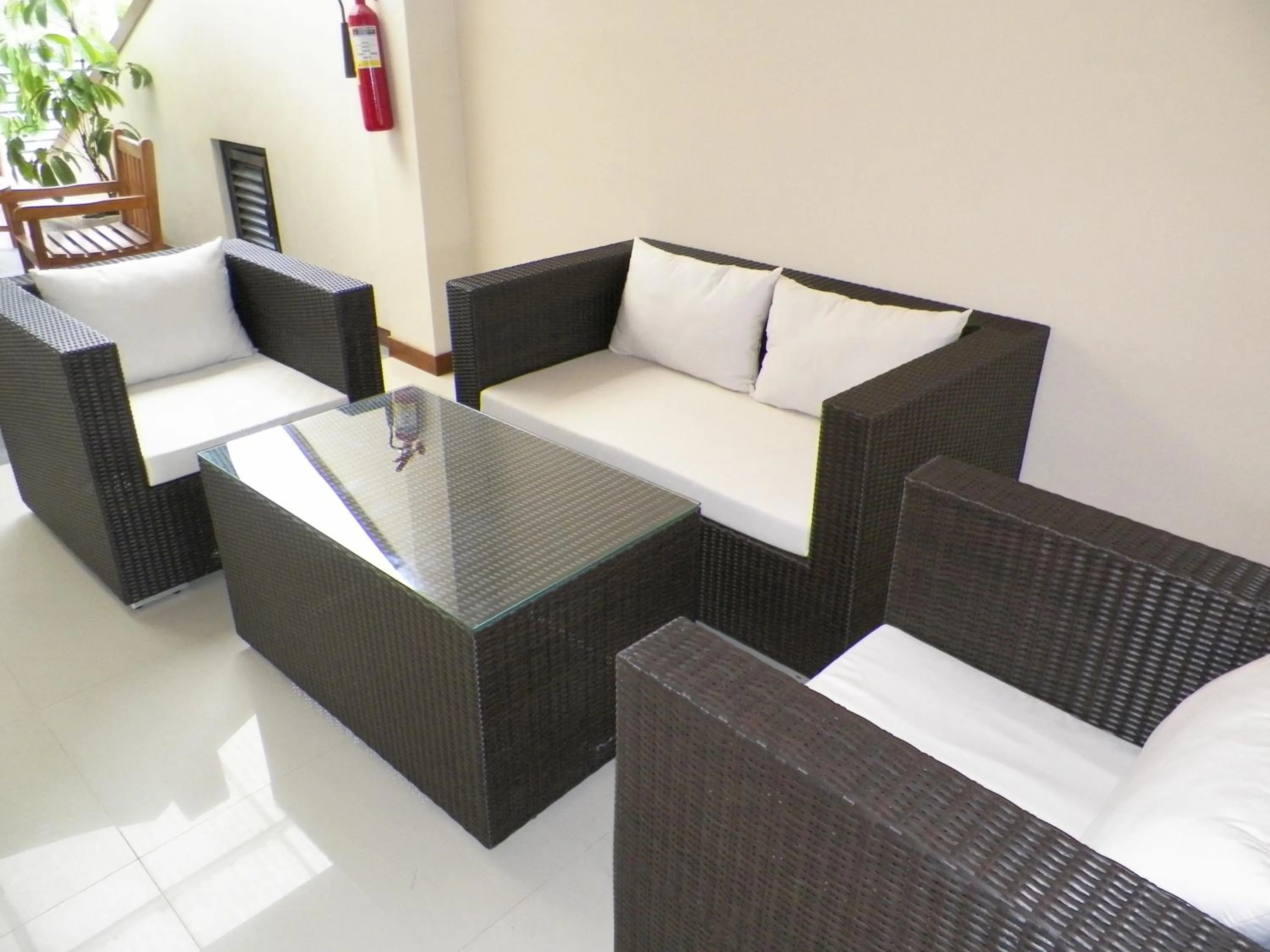 Area and facilities in Lunara Home Living by Daphna Management