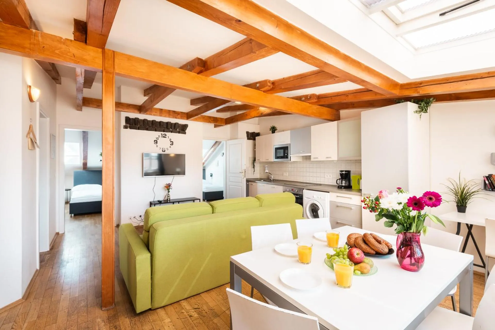 Hybernska Apartments by Pragueforyou