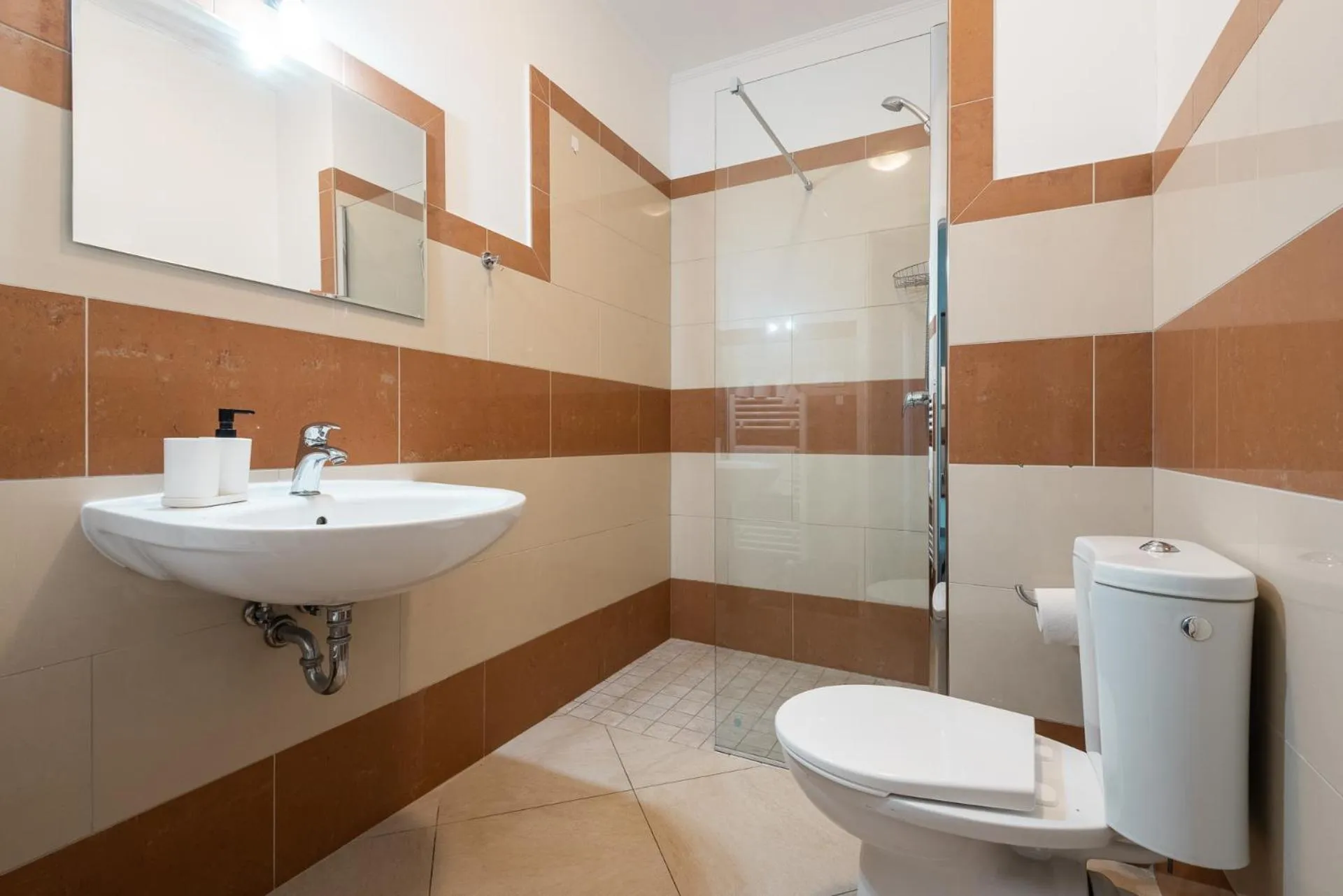 Hybernska Apartments by Pragueforyou