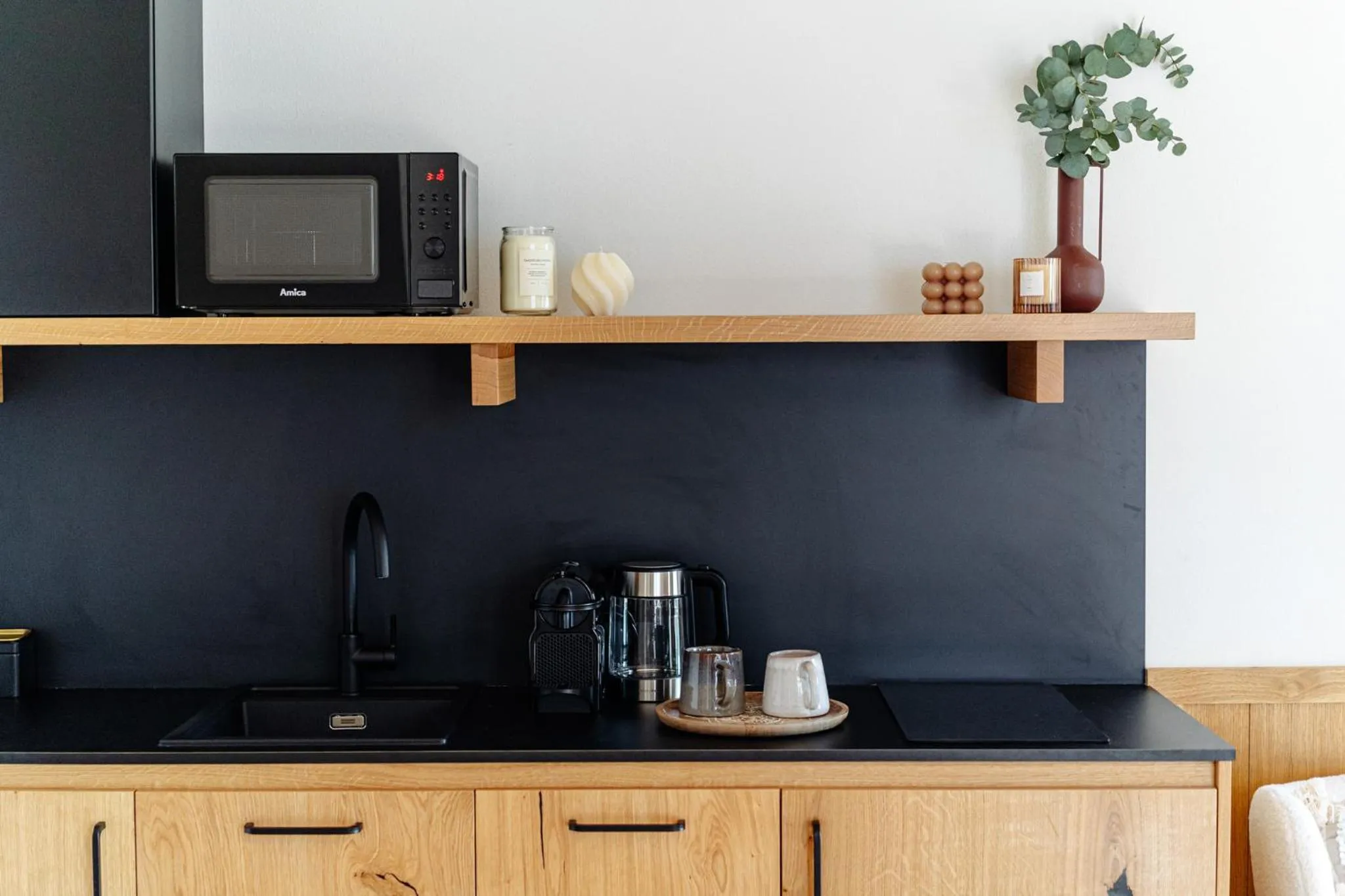 Coffee/tea facilities in White Hills - LoftAffair Spa Collection