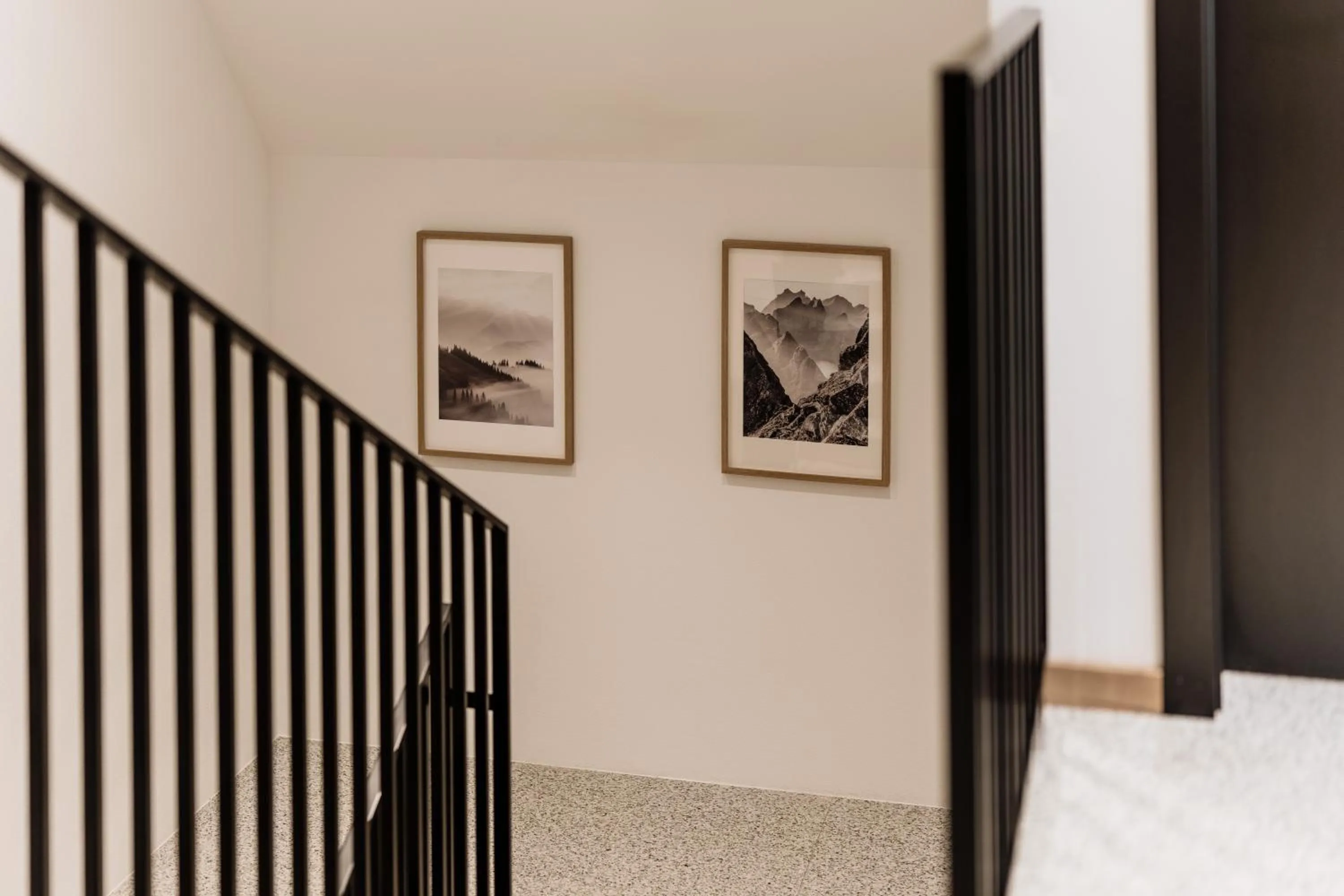 Decorative detail in White Hills - LoftAffair Spa Collection