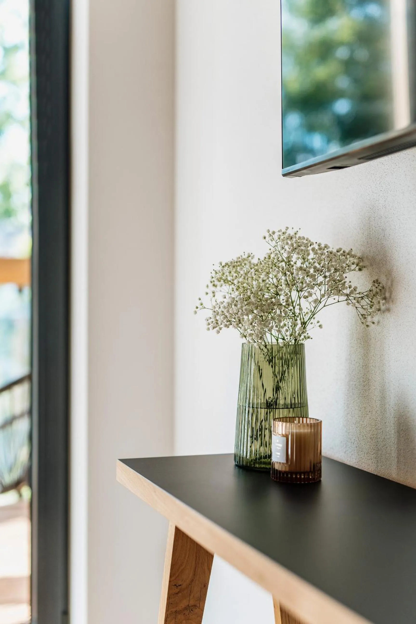 Decorative detail in White Hills - LoftAffair Spa Collection