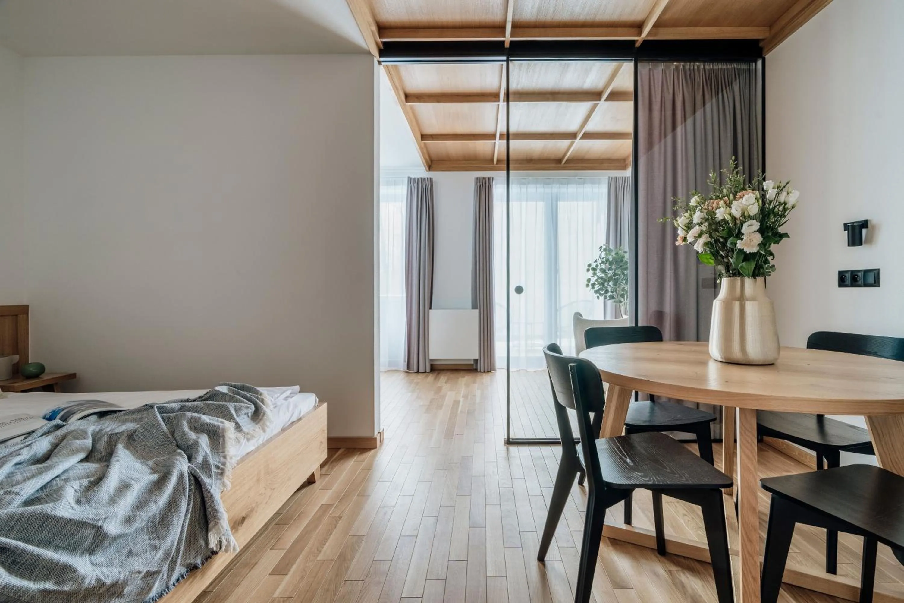 Bed in White Hills - LoftAffair Spa Collection