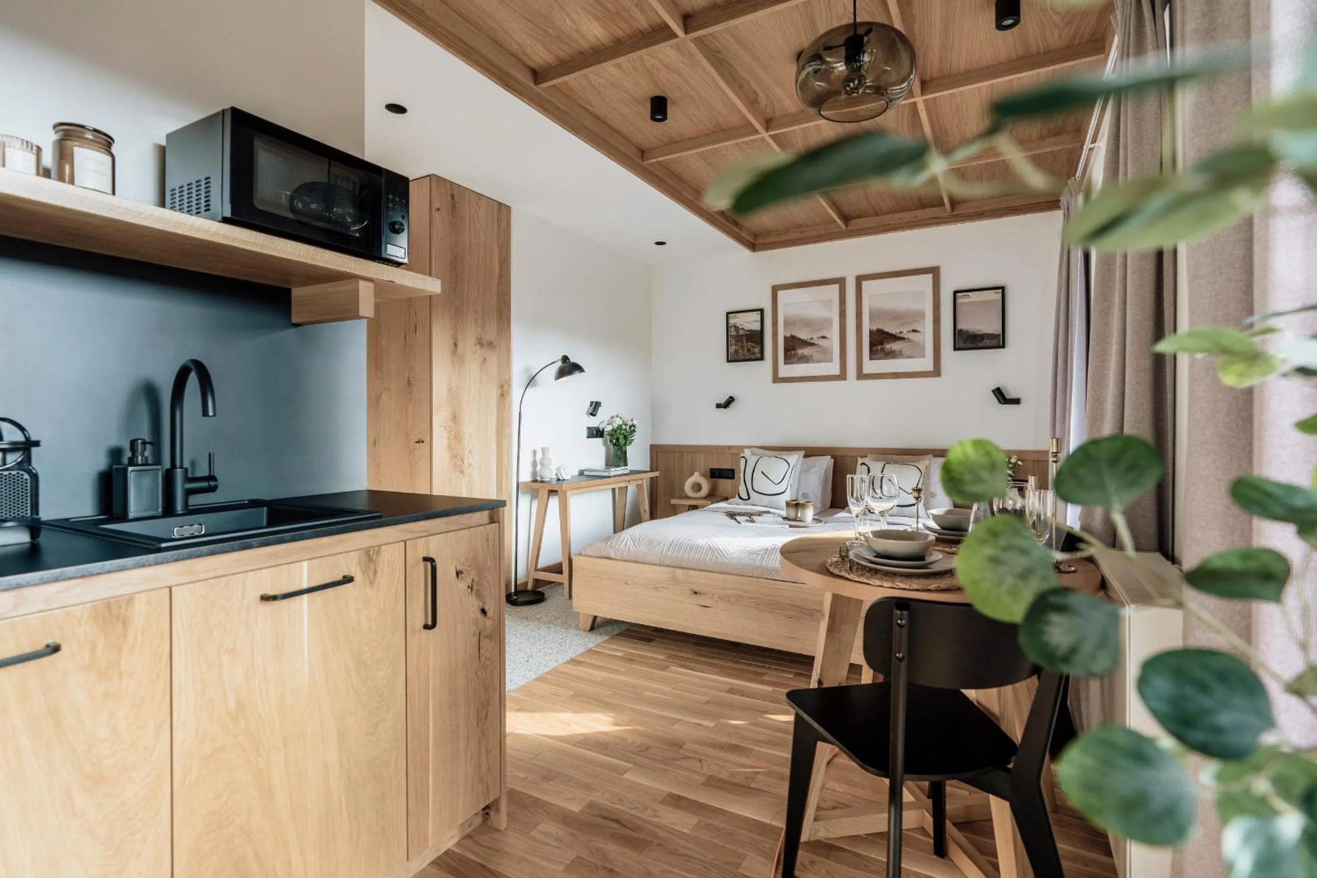 Bed in White Hills - LoftAffair Spa Collection