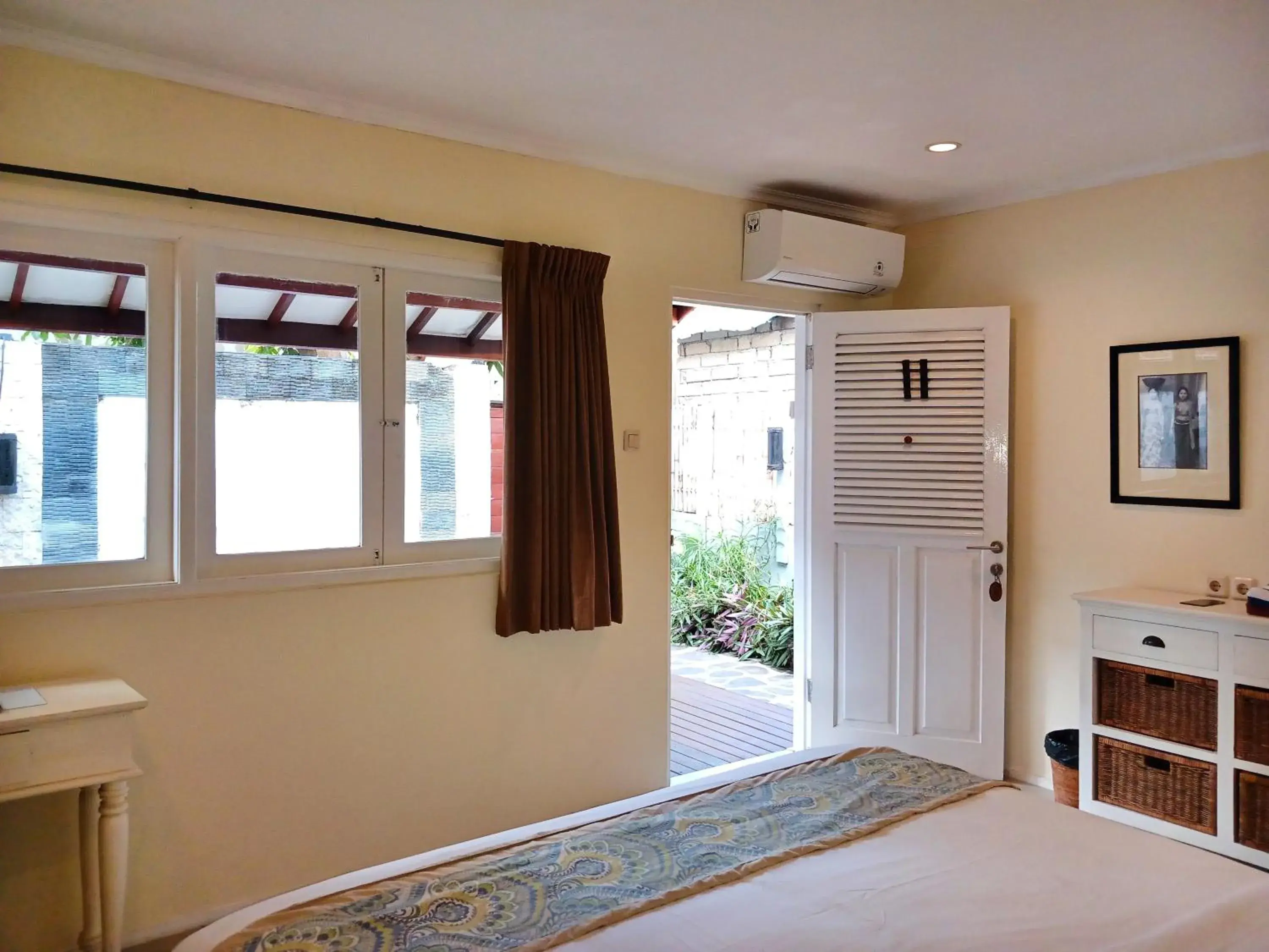 Bed in Scallywags Smugglers Bed in Scallywags Smugglers