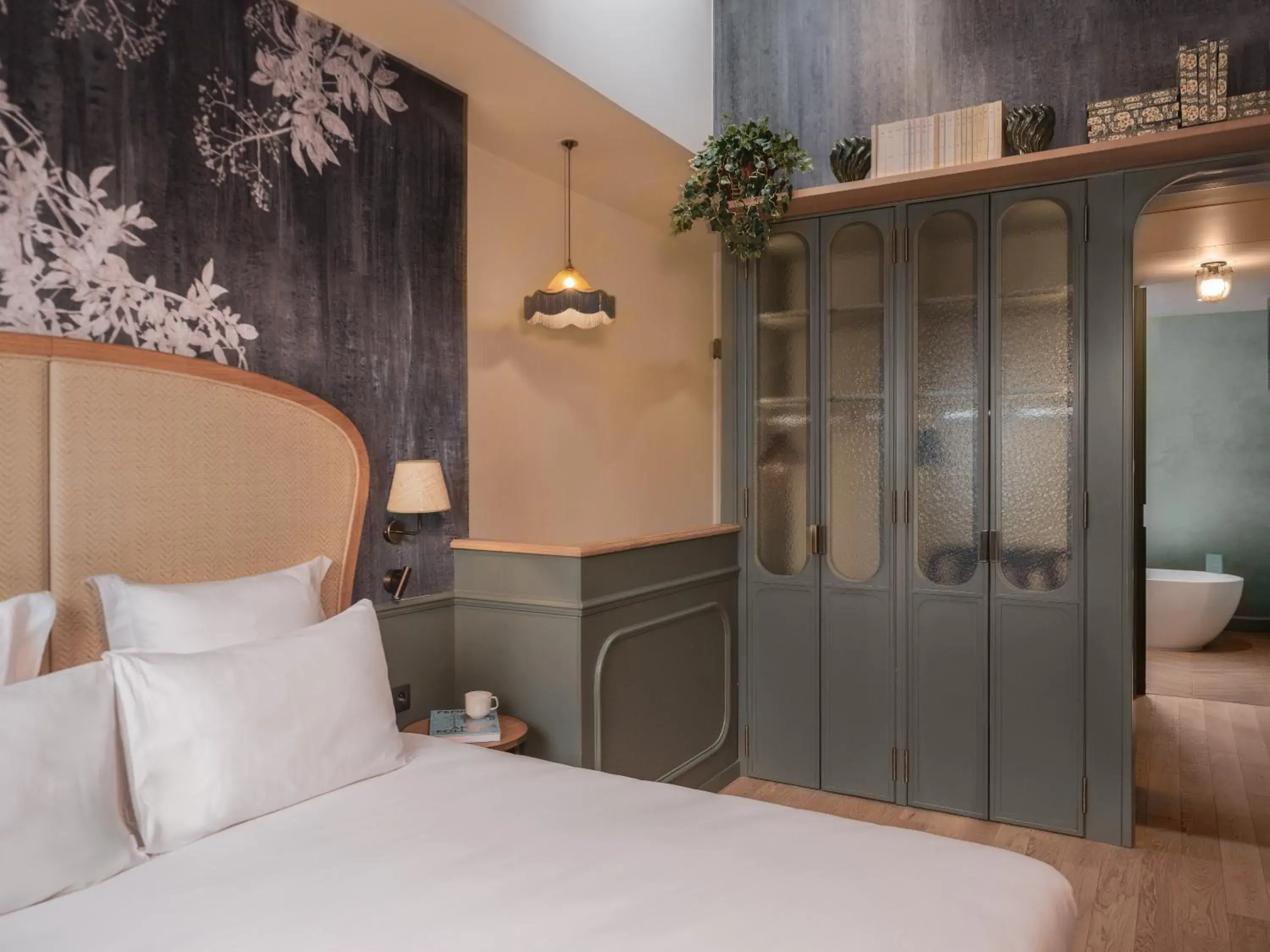 Photo of the whole room, Bed in Miss Fuller Photo of the whole room, Bed in Miss Fuller