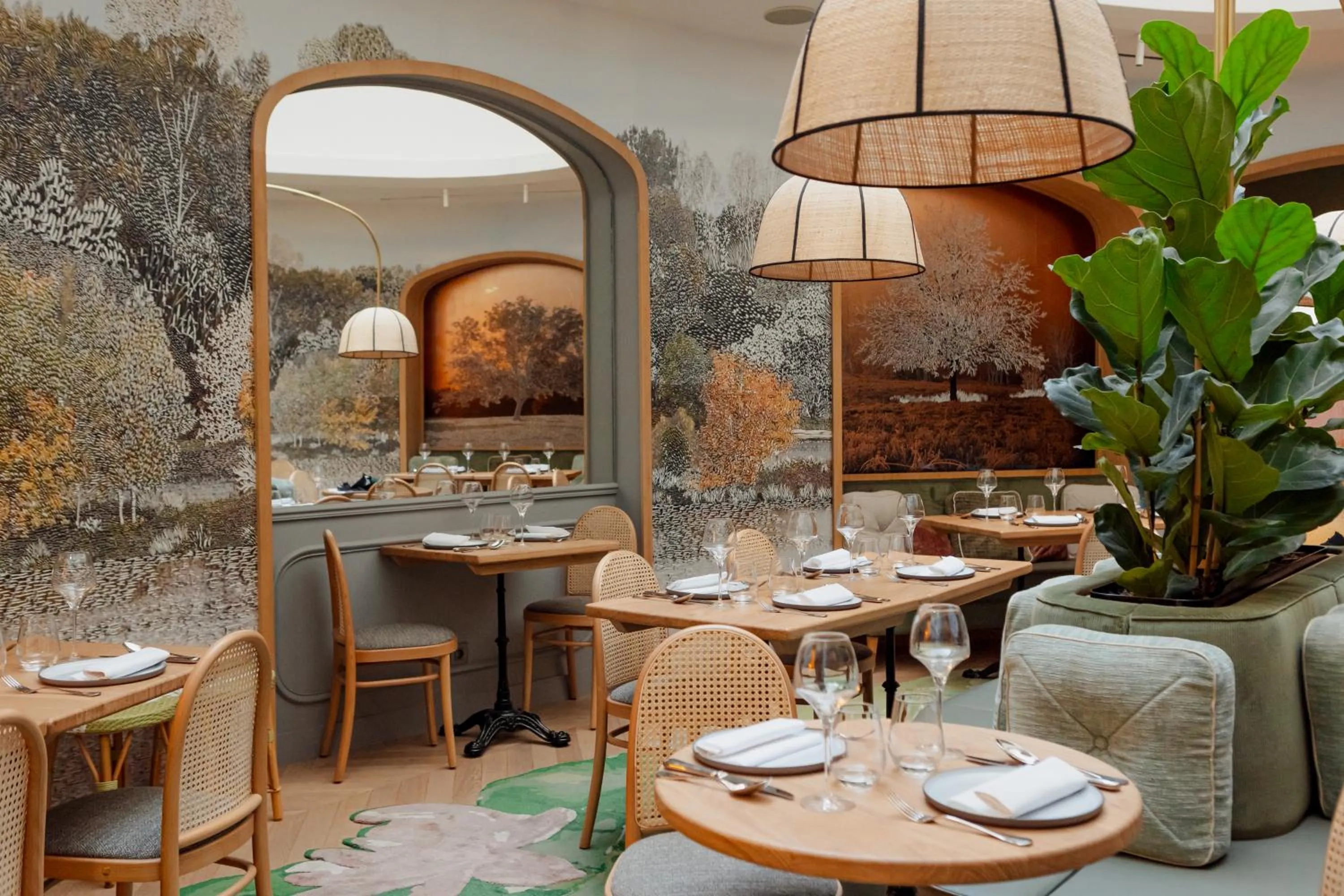 Restaurant/places to eat in Miss Fuller