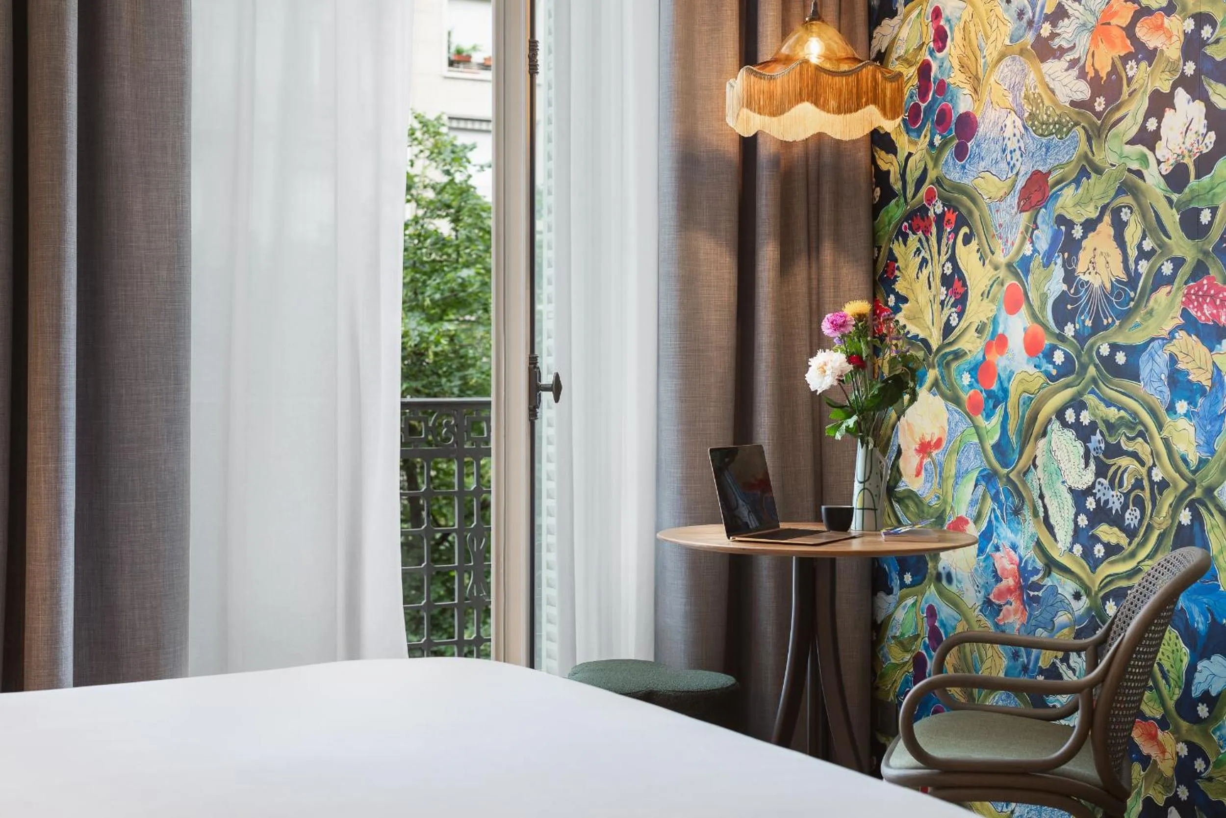 Photo of the whole room, Bed in Miss Fuller