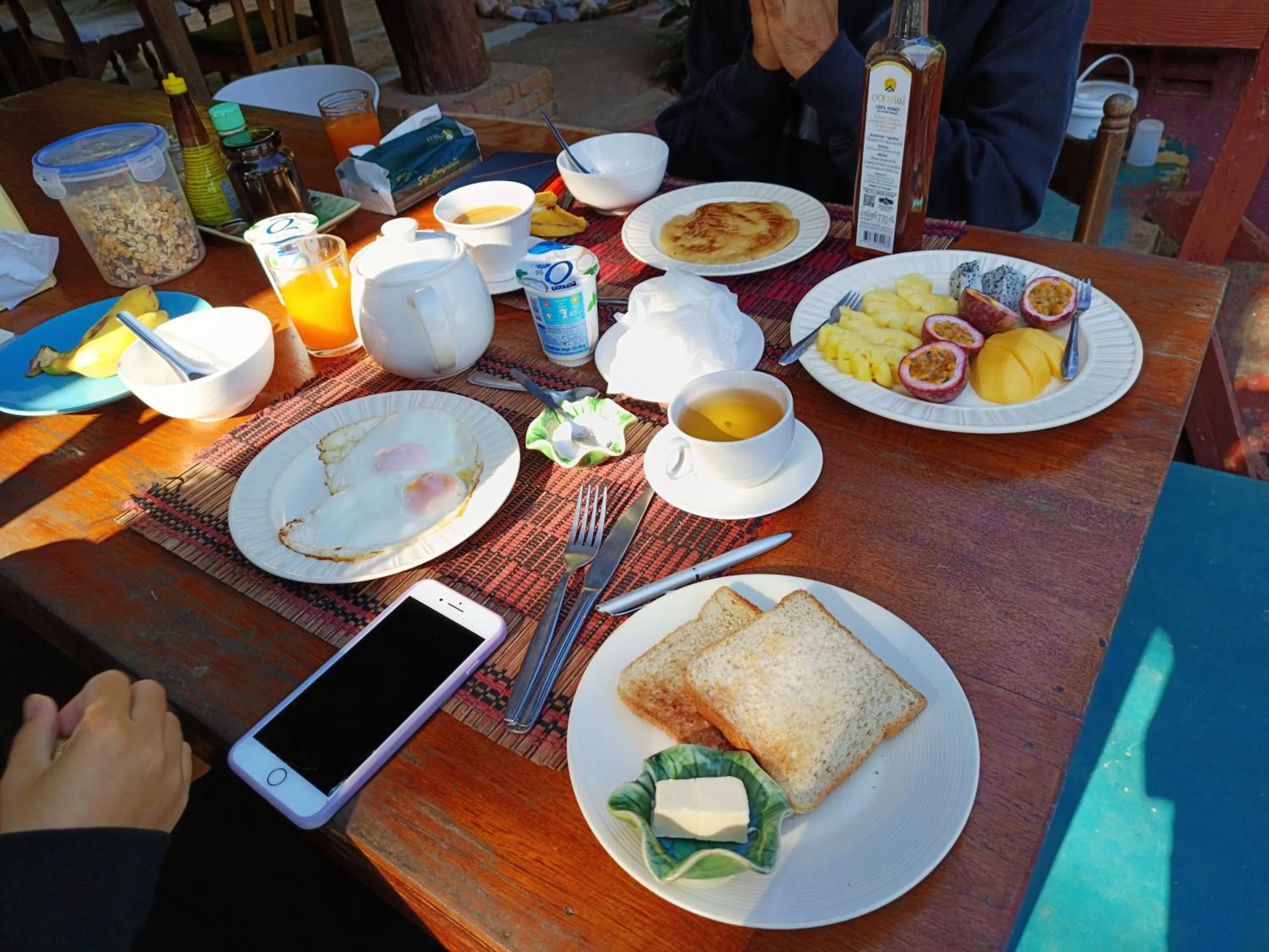 Food and drinks in Tonnam Homestay