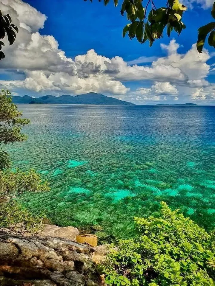 Day in Kathalee Beach Resort