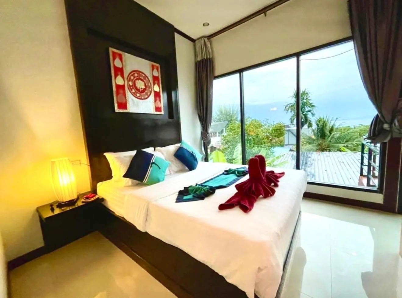 Bed in Kathalee Beach Resort