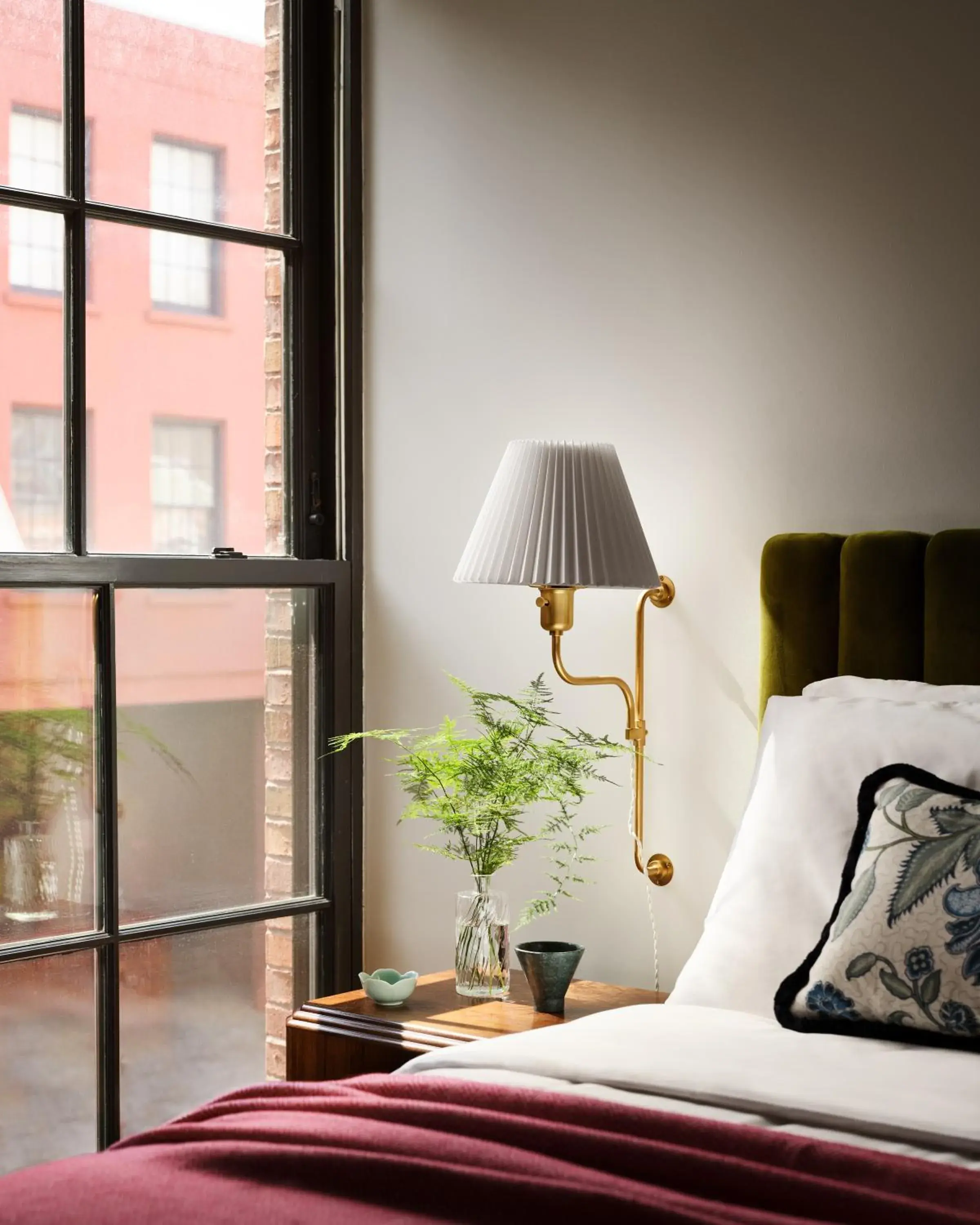 Suite with Balcony in Memoir Warehouse District Suite with Balcony in Memoir Warehouse District