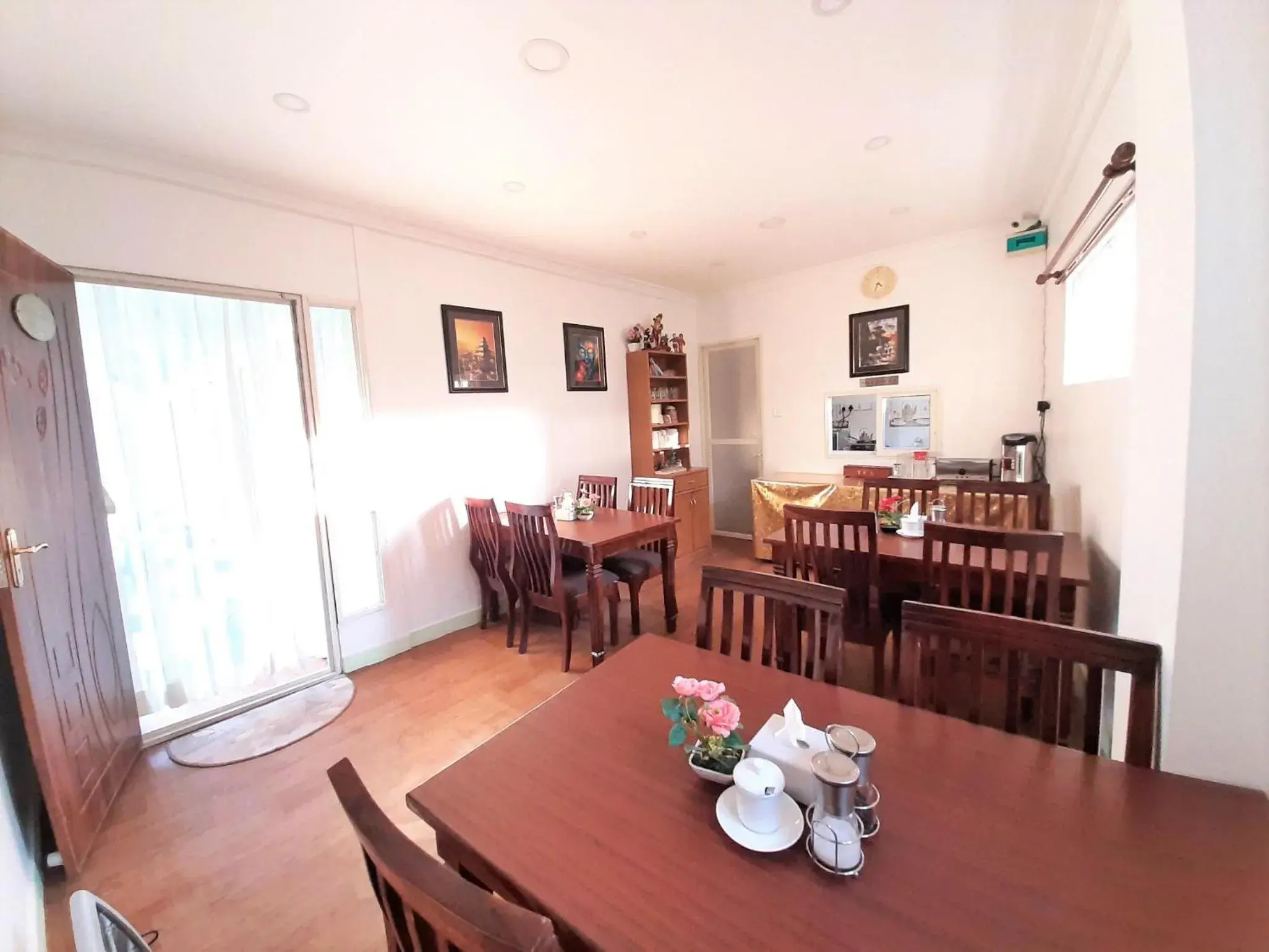 Restaurant/places to eat in Shakya House Restaurant/places to eat in Shakya House