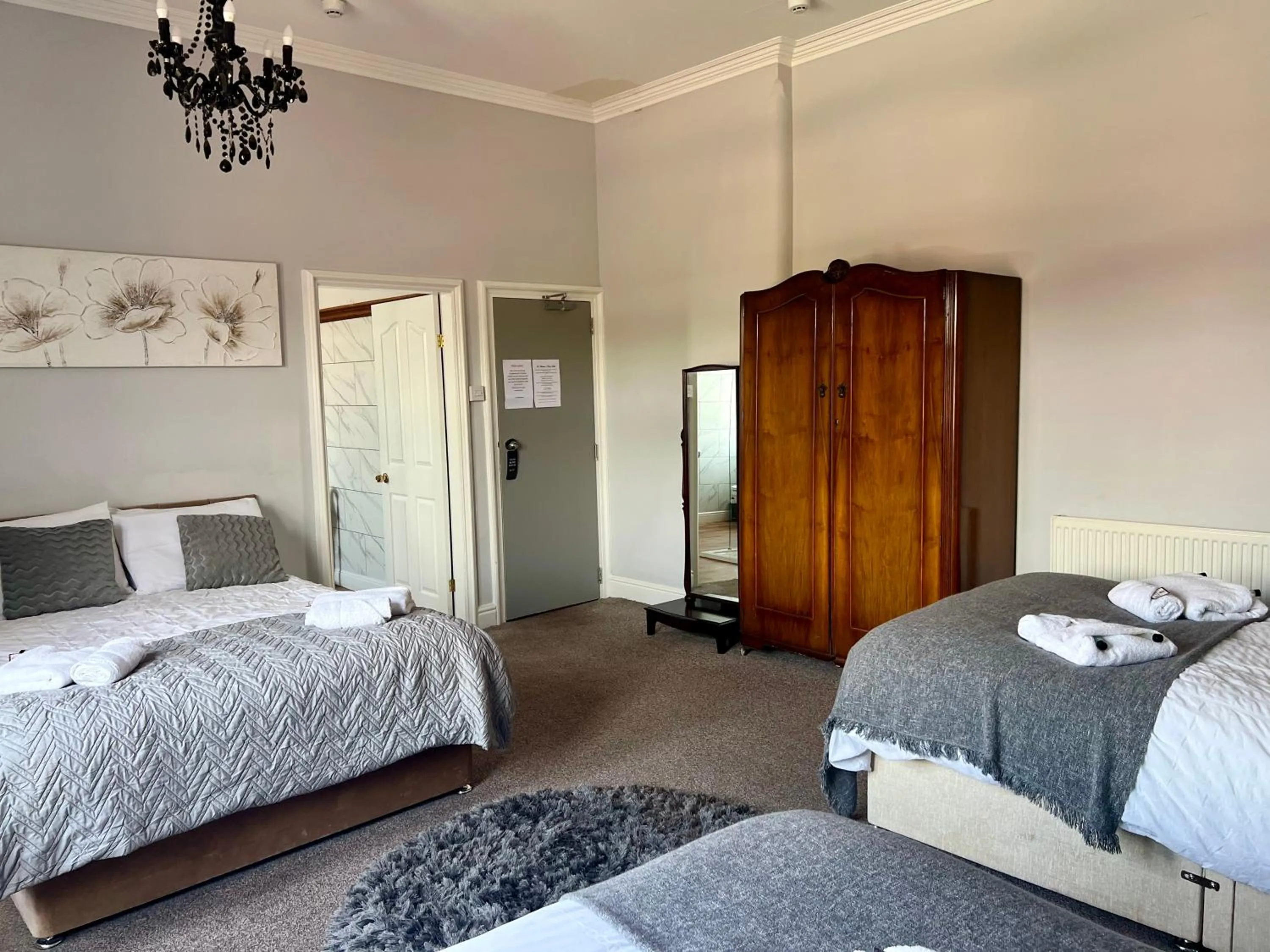 Bed in St Andrews house Hotel