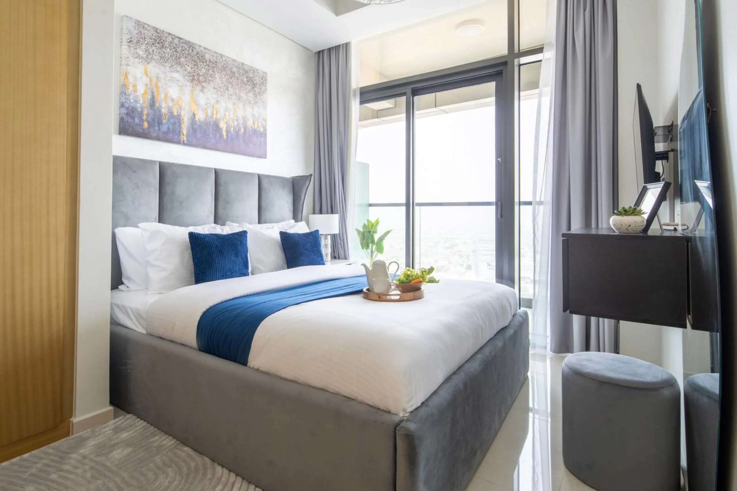 Other, Bed in Frank Porter - Aykon City Tower C