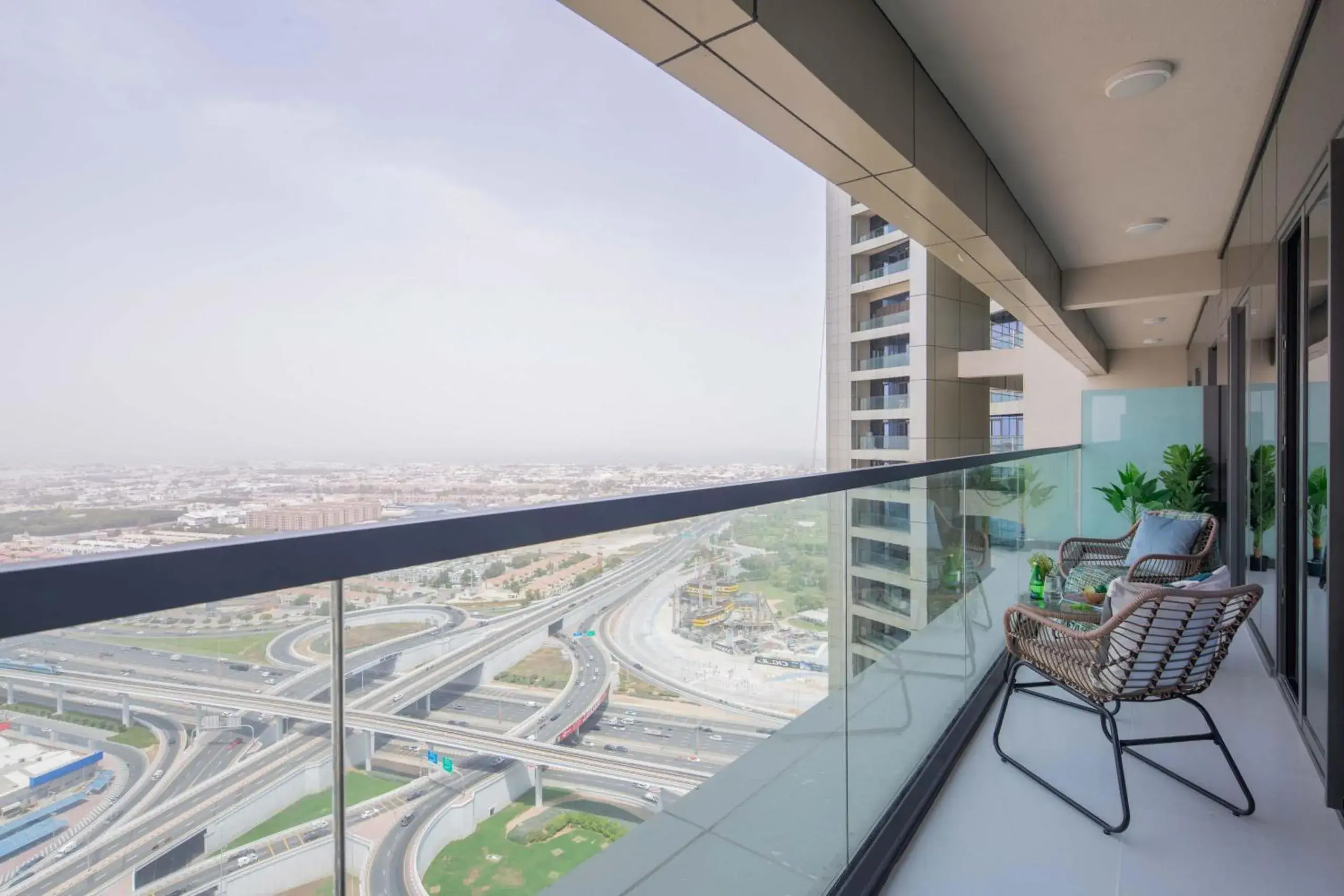Frank Porter - Aykon City Tower C Frank Porter - Aykon City Tower C