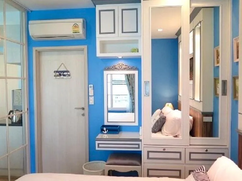 Bed in Summer Huahin Condo classic room pool view