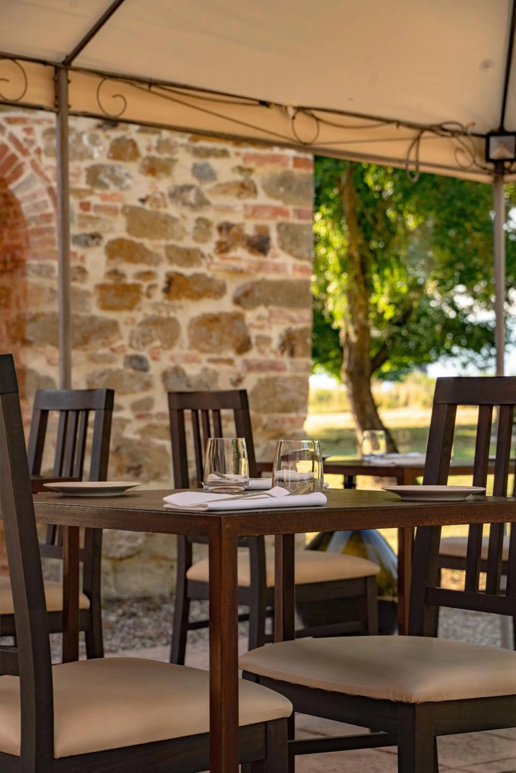 Dining area in The Monna Lisa Resort