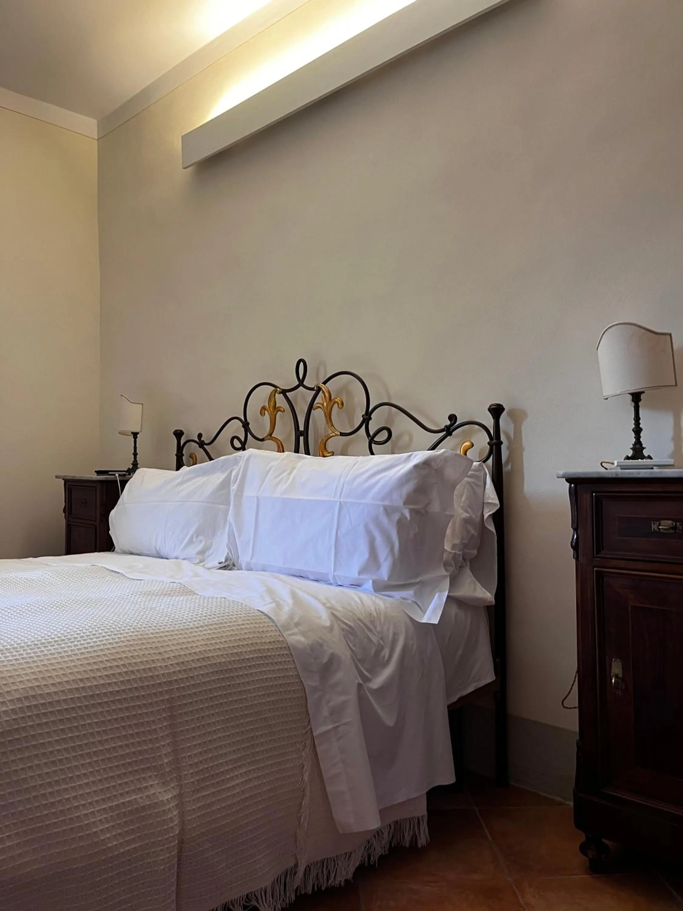 Bed in The Monna Lisa Resort