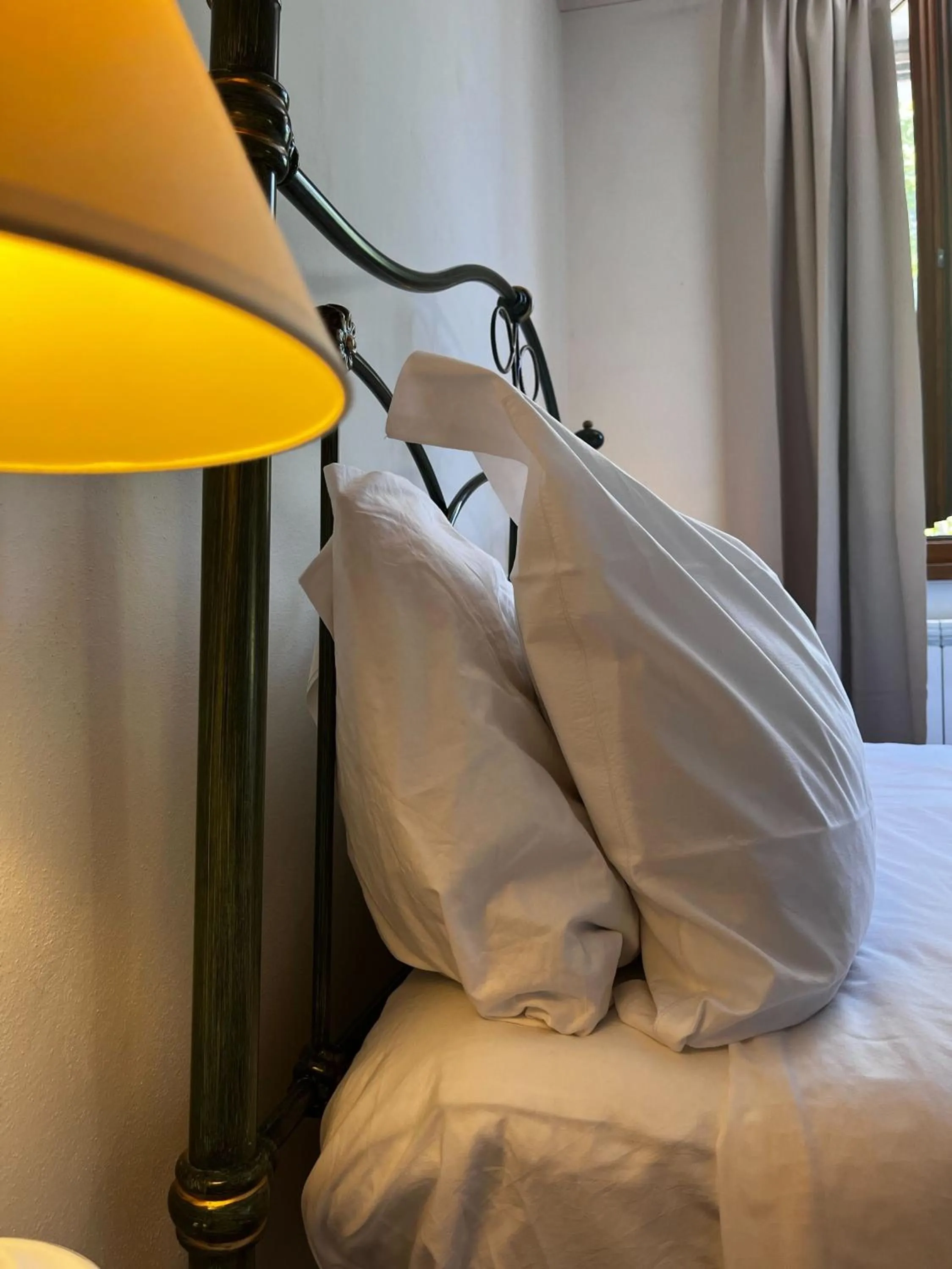 Bed in The Monna Lisa Resort