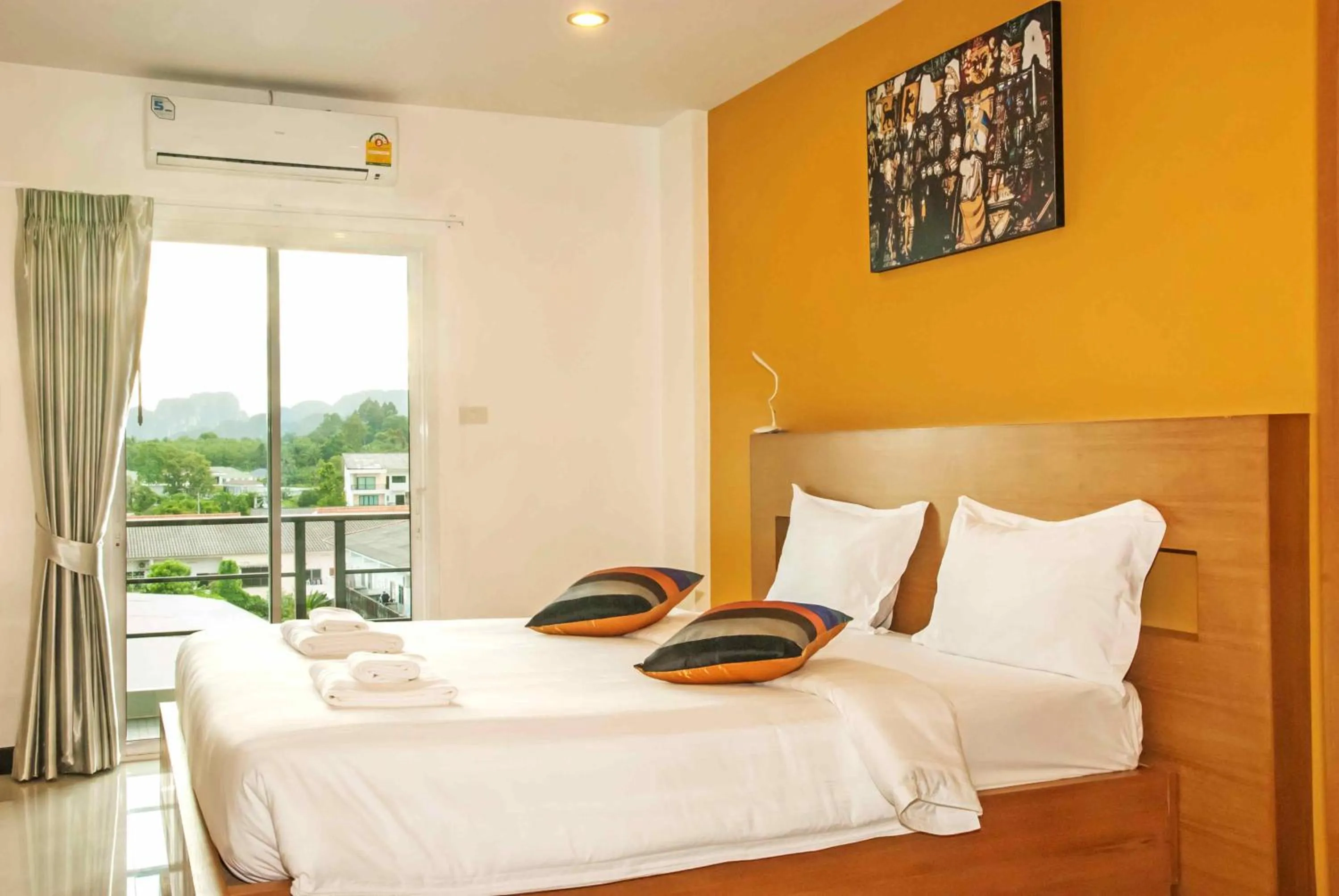 Photo of the whole room, Bed in Krabi Cinta House