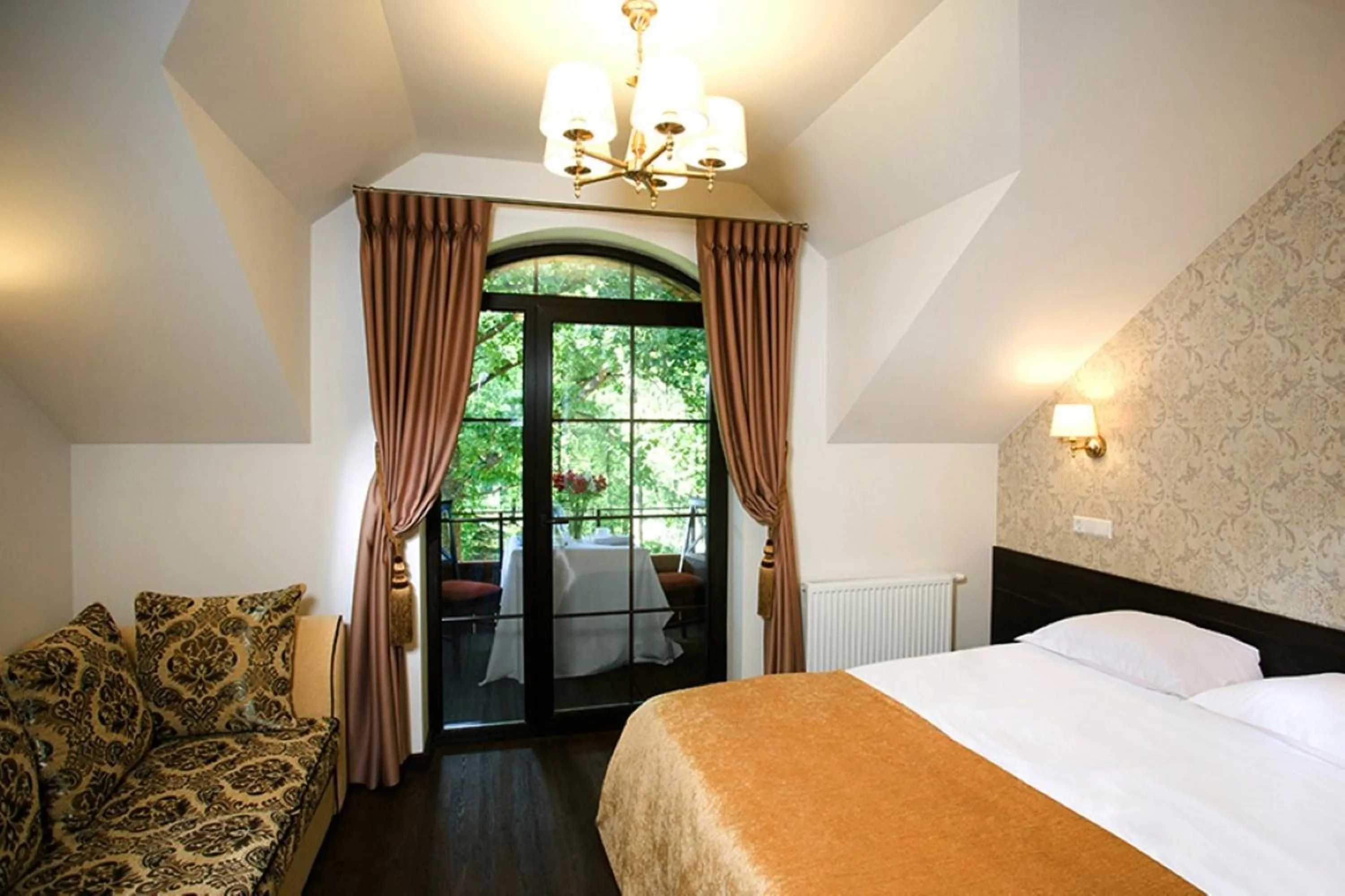 Photo of the whole room, Bed in Dzūkijos dvaras