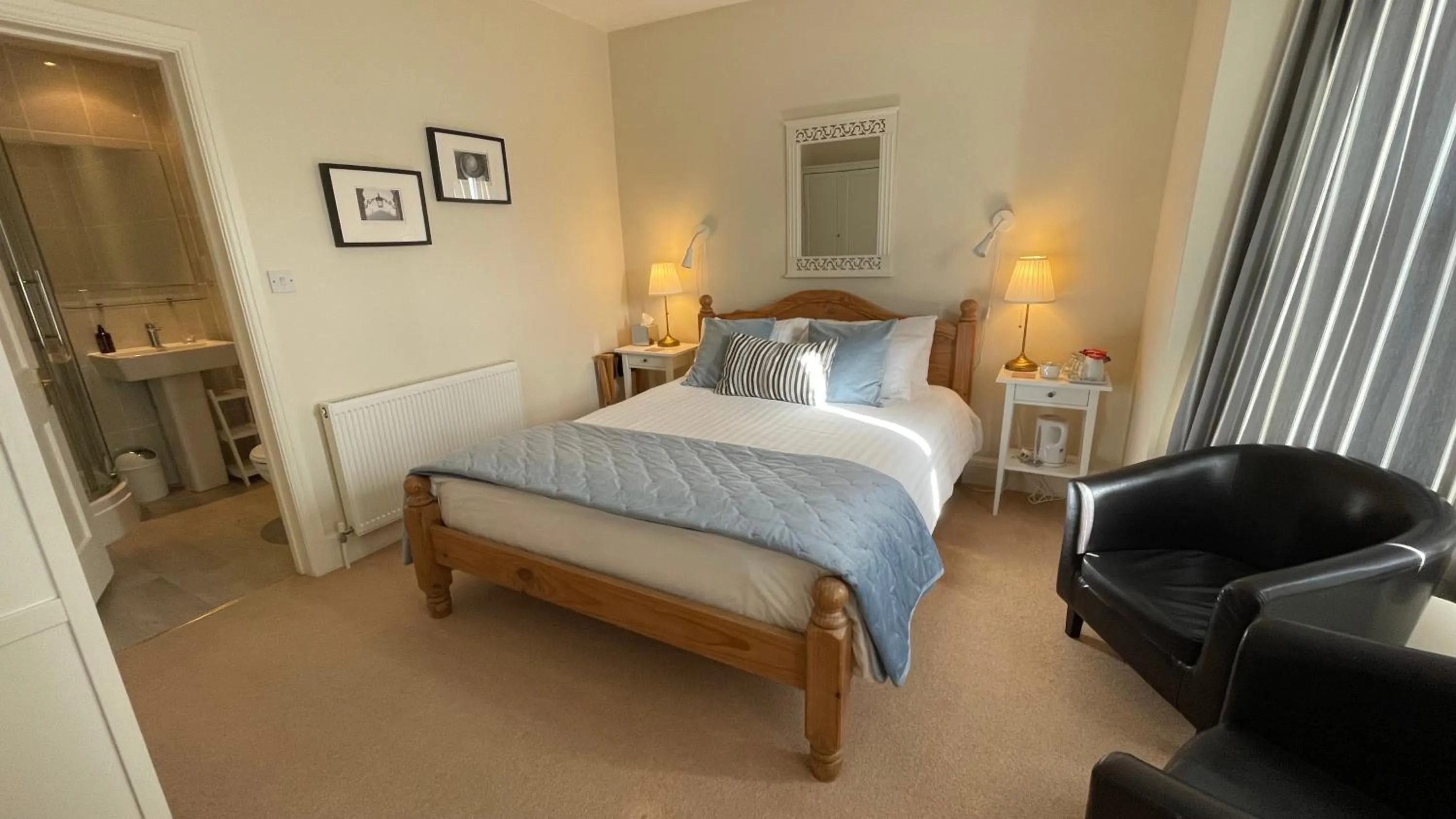 Bed in Arbour House B&B