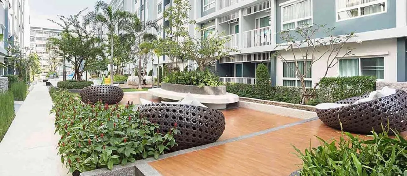 The trust huahin resort condo greeny room