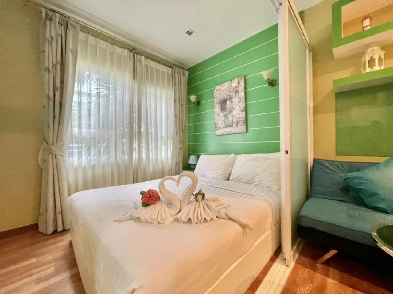 Bed in The trust huahin resort condo greeny room