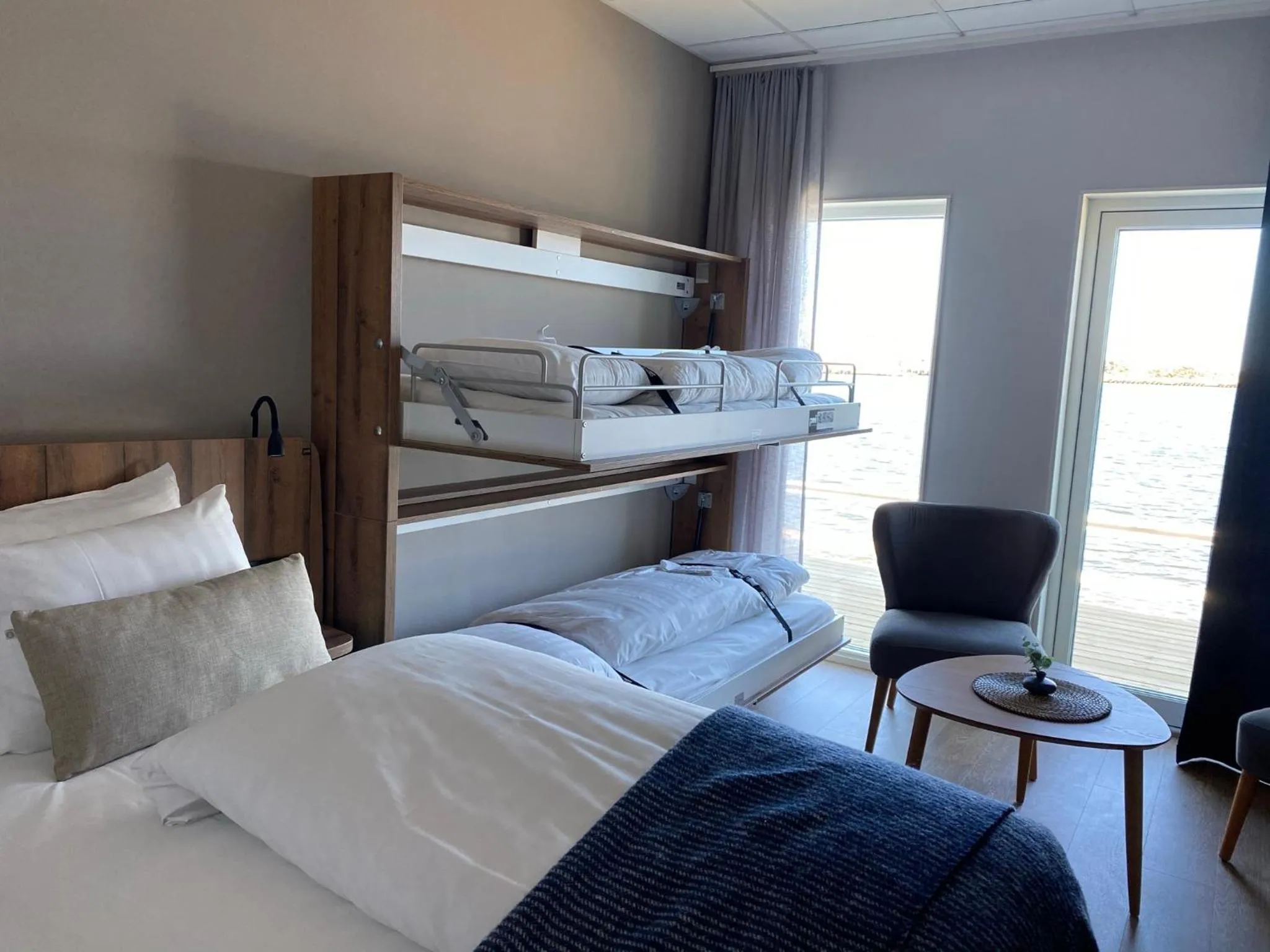 Bed in Badholmen Restaurang & Hotell