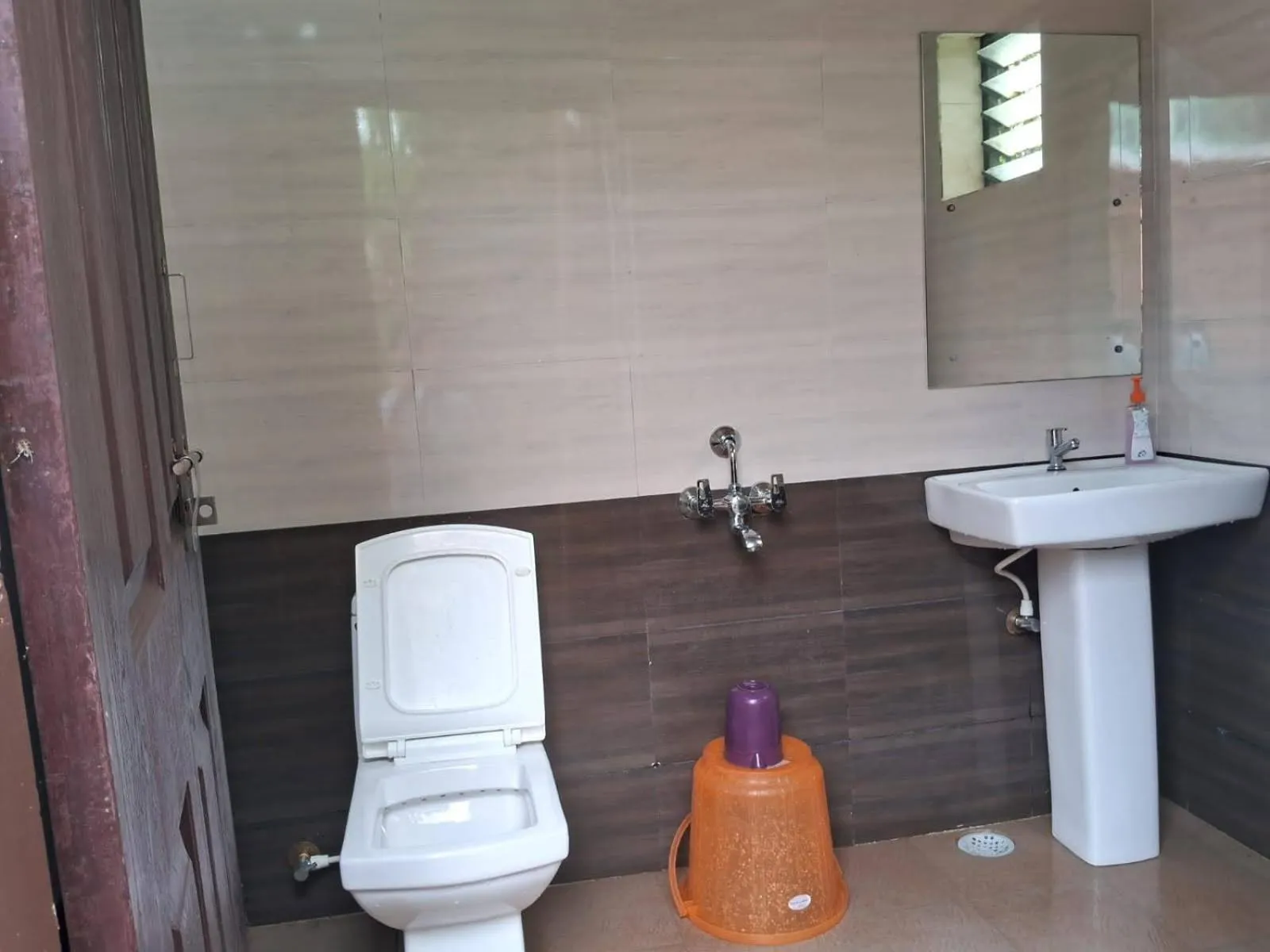 Toilet in Mudra beach villa Gokarna