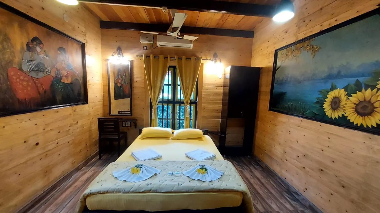Bed in Mudra beach villa Gokarna