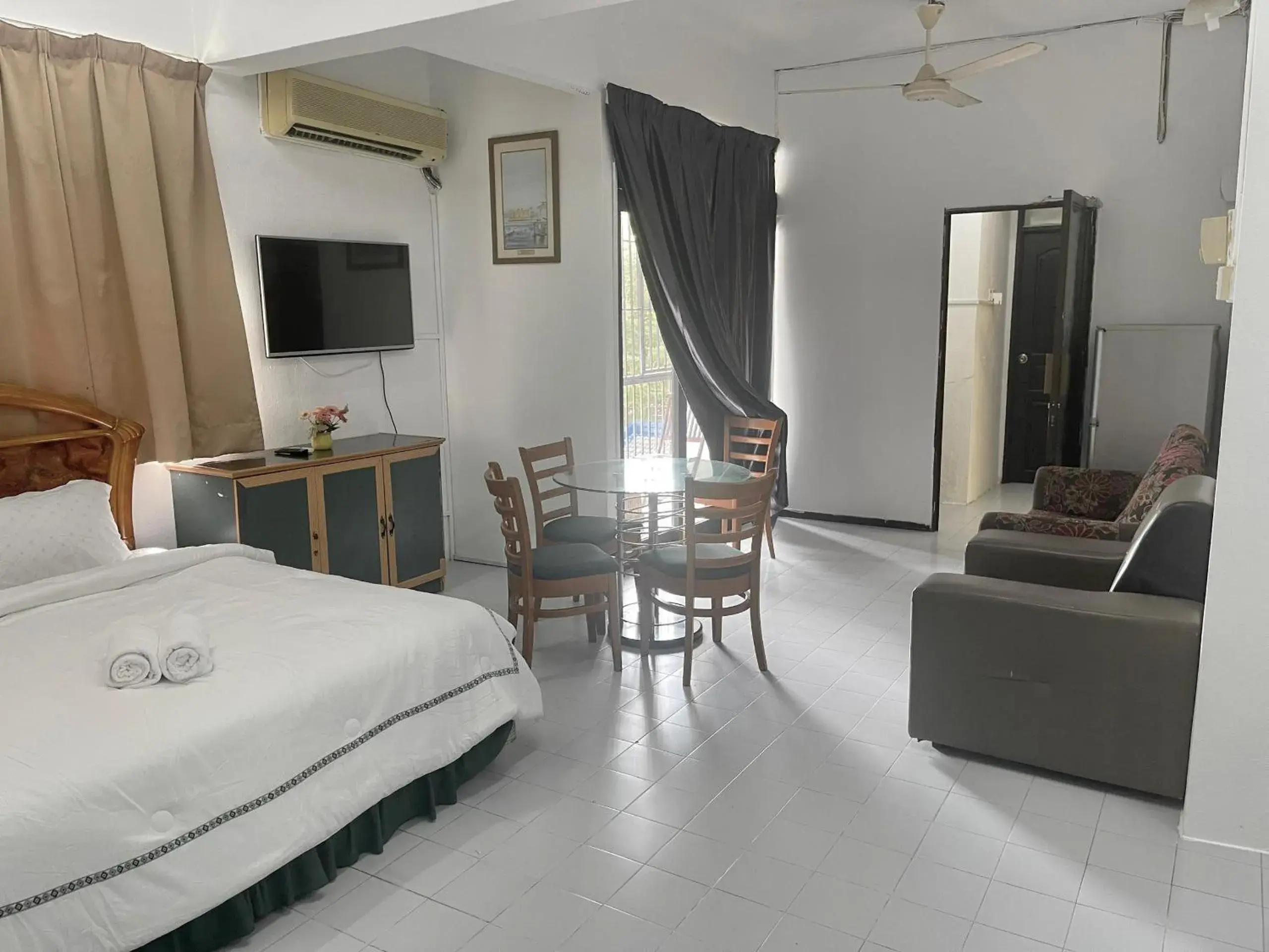 Bed in Grand Star Hotel Bed in Grand Star Hotel